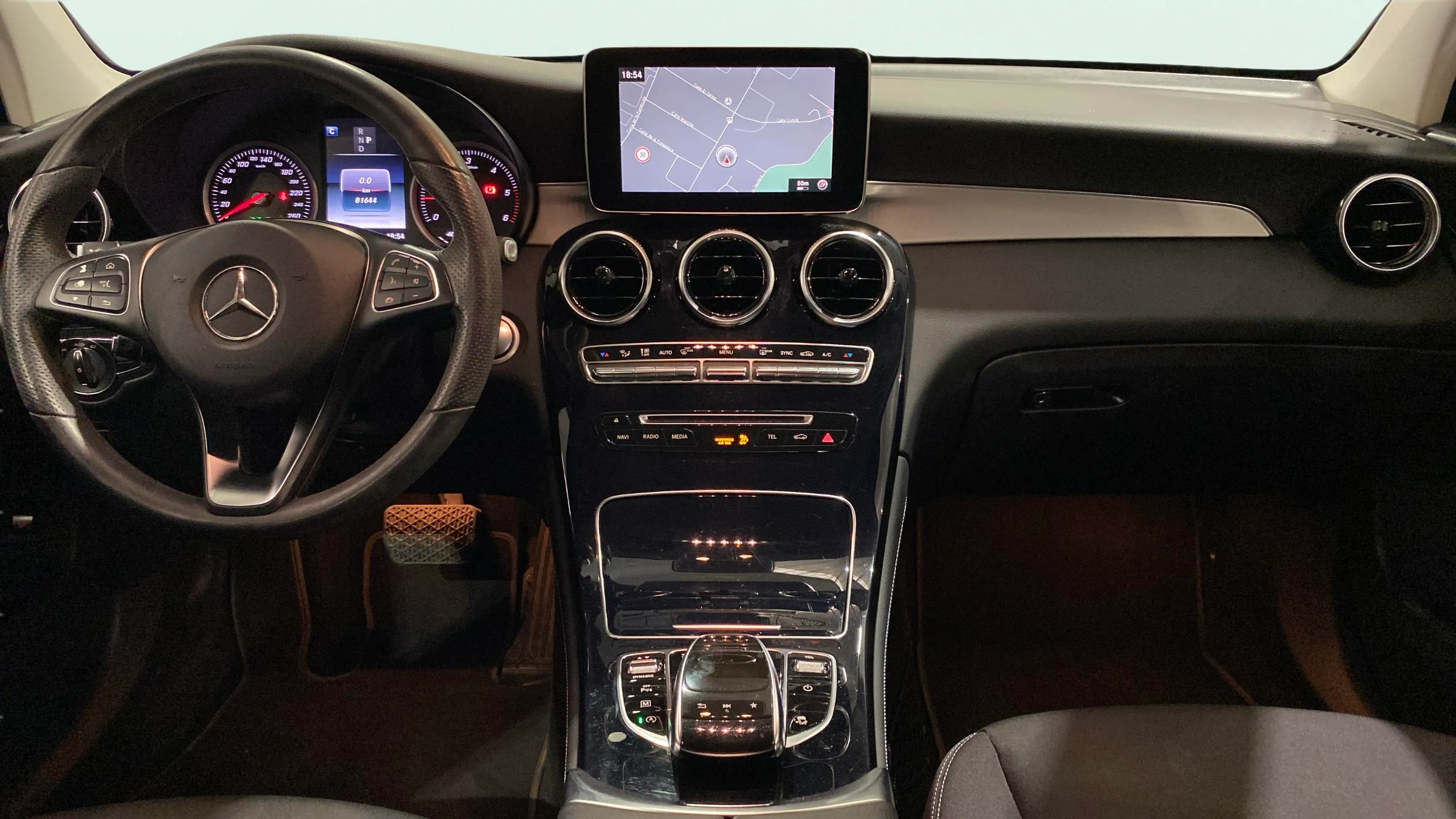 Mercedes-Benz GLC 220 d 4MATIC - foto 26