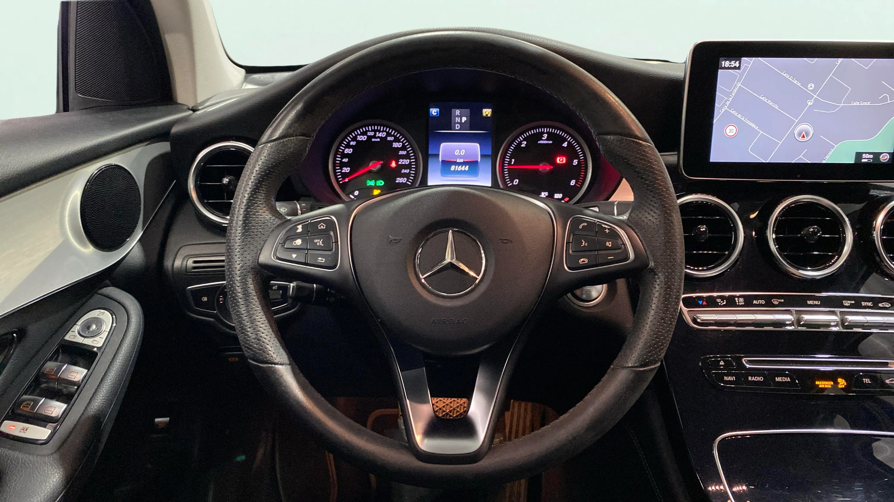 Mercedes-Benz GLC 220 d 4MATIC - foto 19