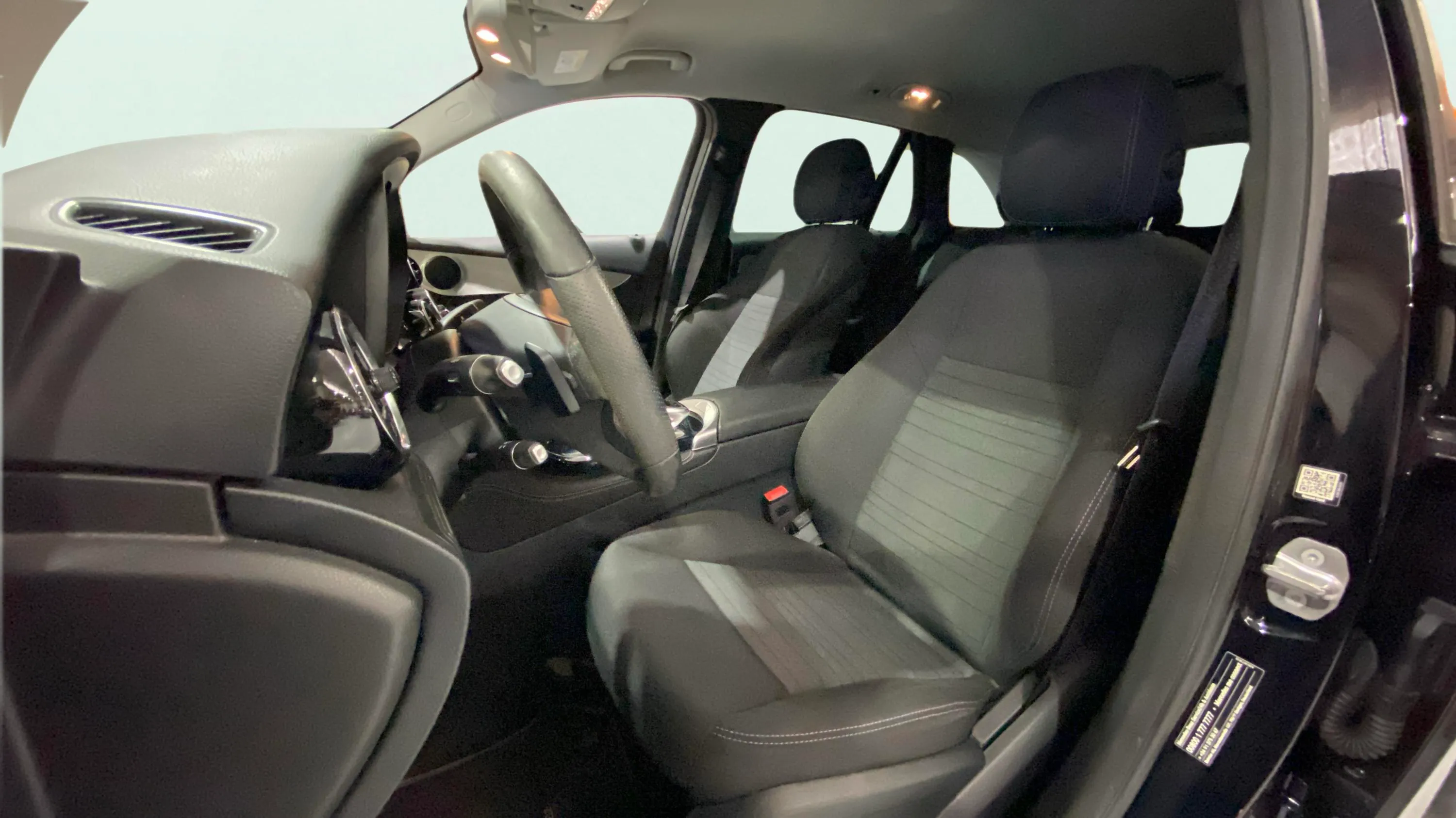 Mercedes-Benz GLC 220 d 4MATIC - foto 11