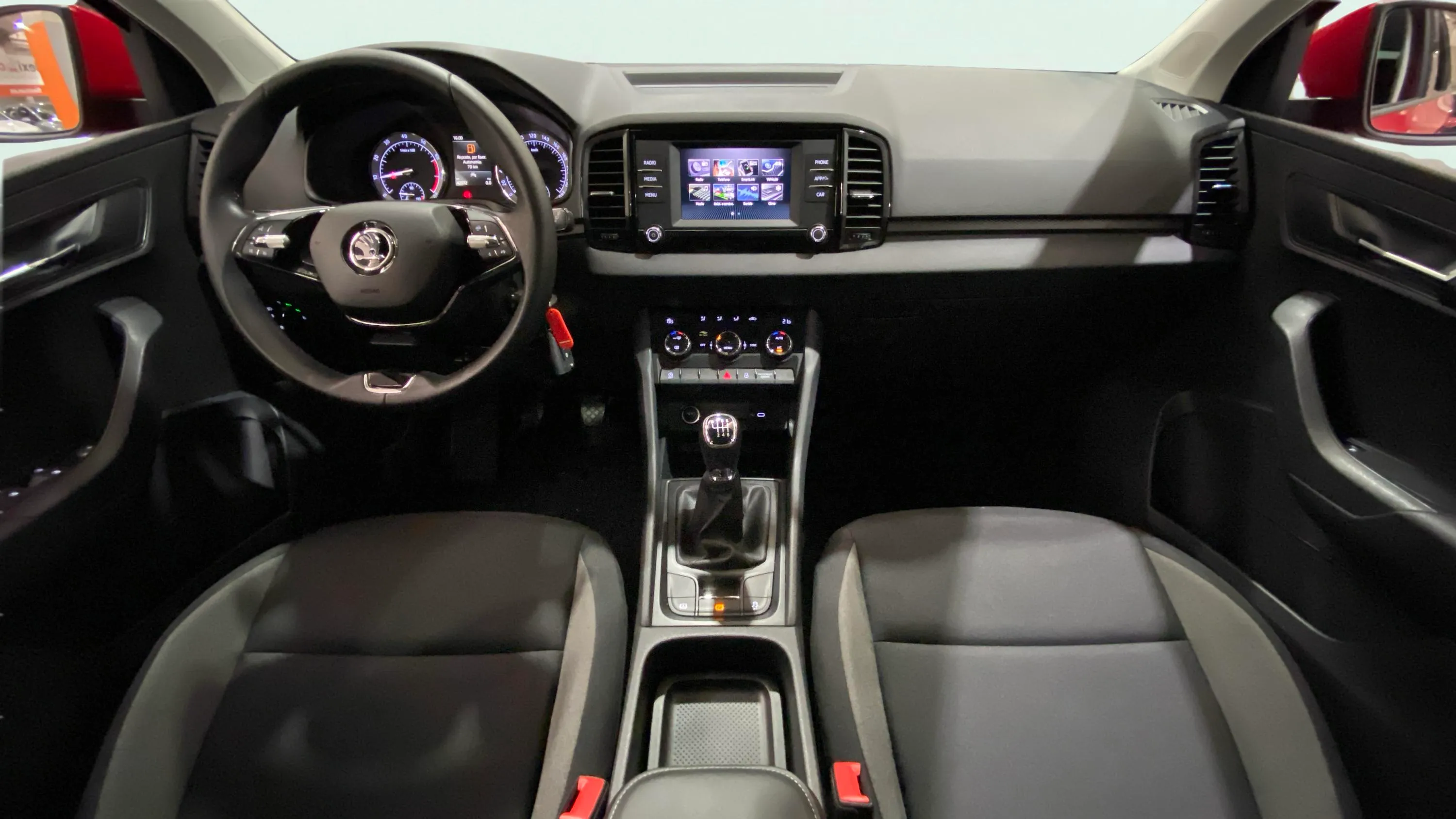 Škoda Karoq 1.0 TSI Ambition - foto 13