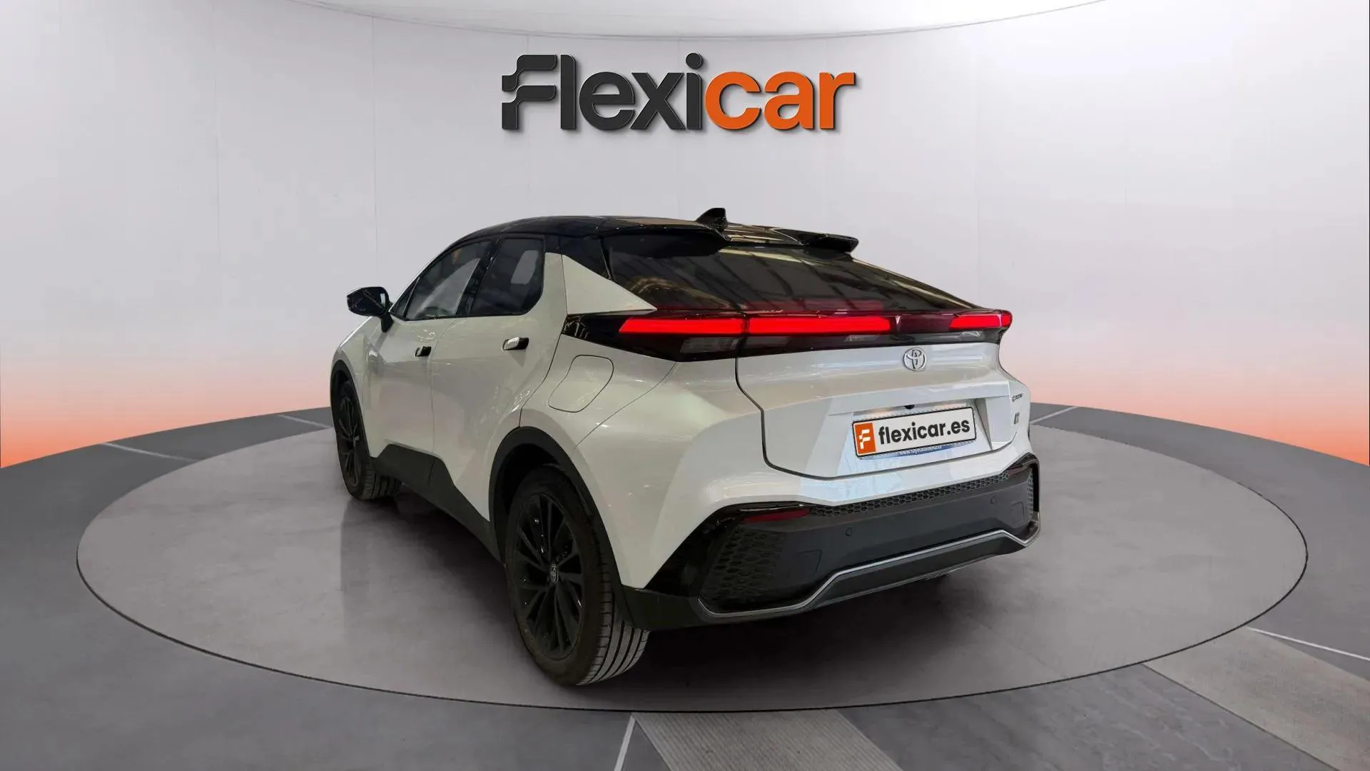 Toyota C-HR 2.0 220PH GR Sport - foto 4