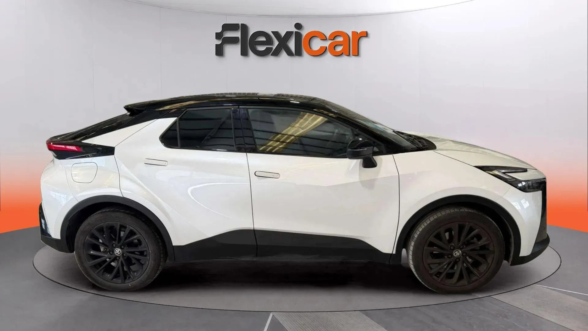 Toyota C-HR 2.0 220PH GR Sport - foto 5