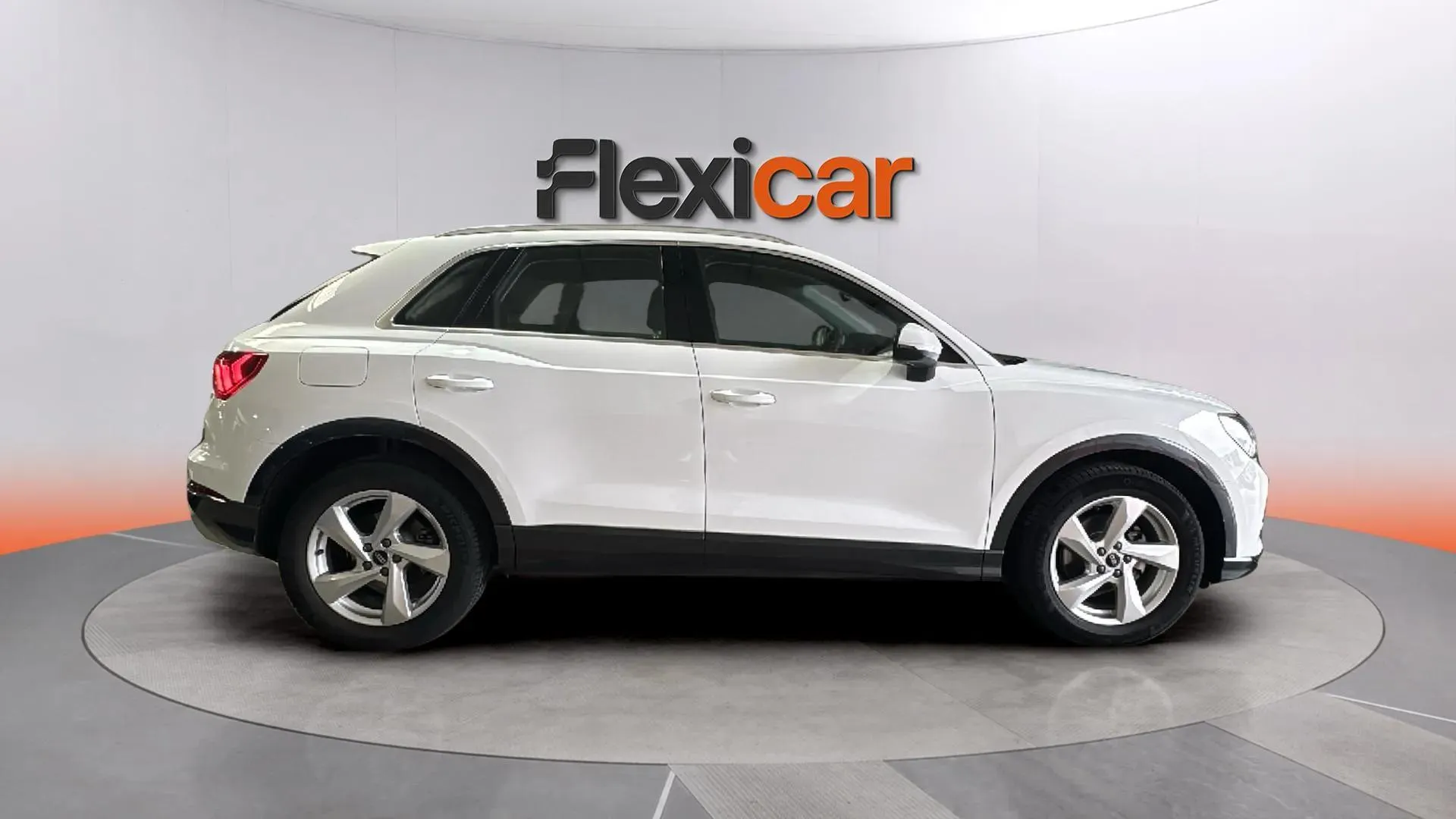 Audi Q3 Advanced 35 TDI quattro - foto 8