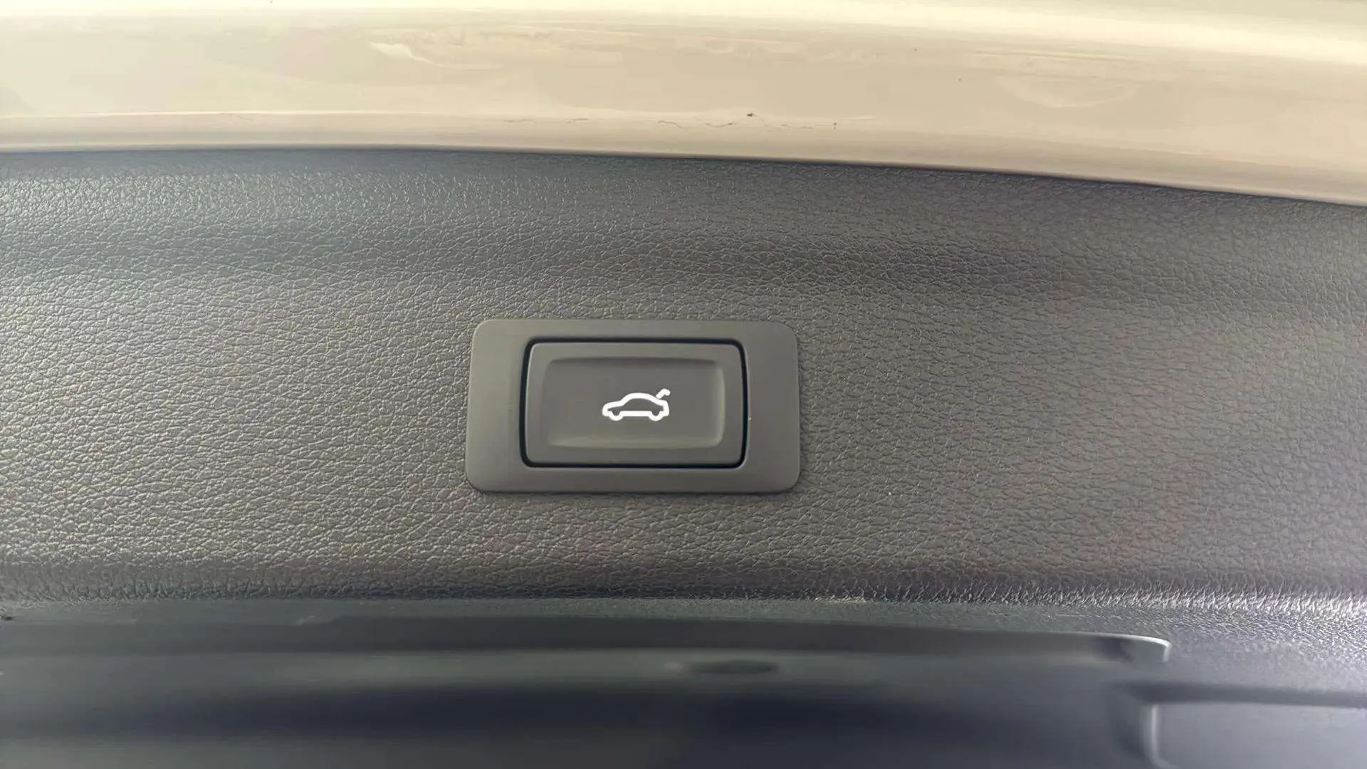 Audi Q3 Advanced 35 TDI quattro - foto 24