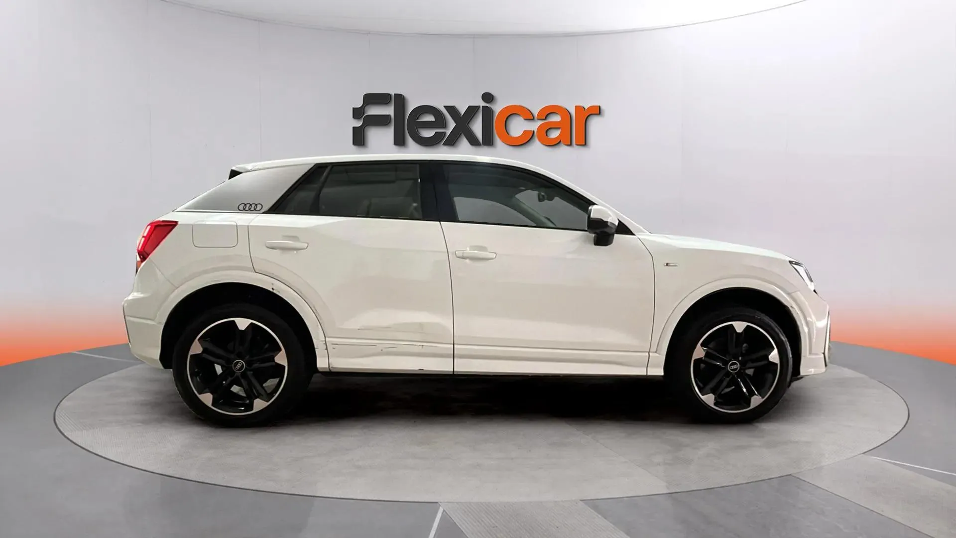 Audi Q2 S line 30 TDI S tronic - foto 8