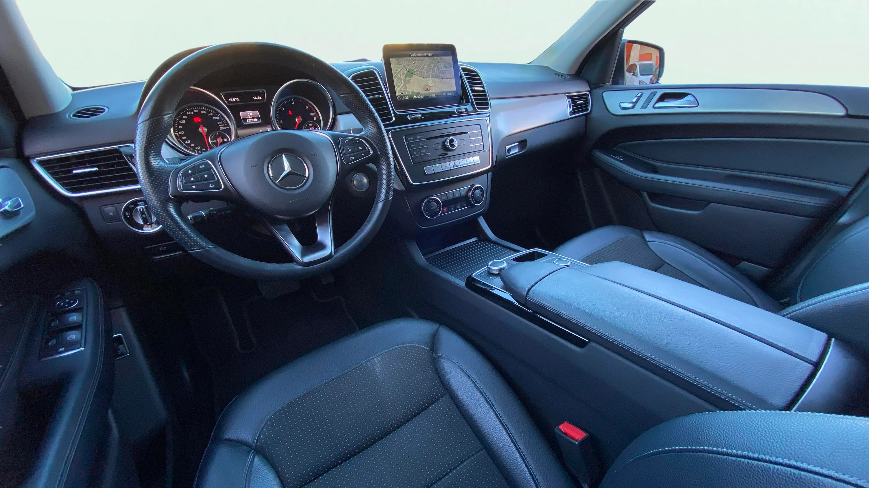 Mercedes-Benz GLE 250 d 4MATIC - foto 30