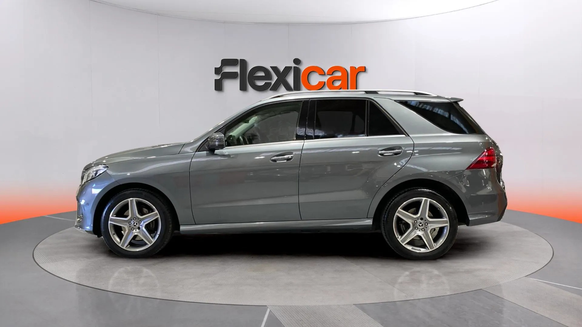 Mercedes-Benz GLE 250 d 4MATIC - foto 4