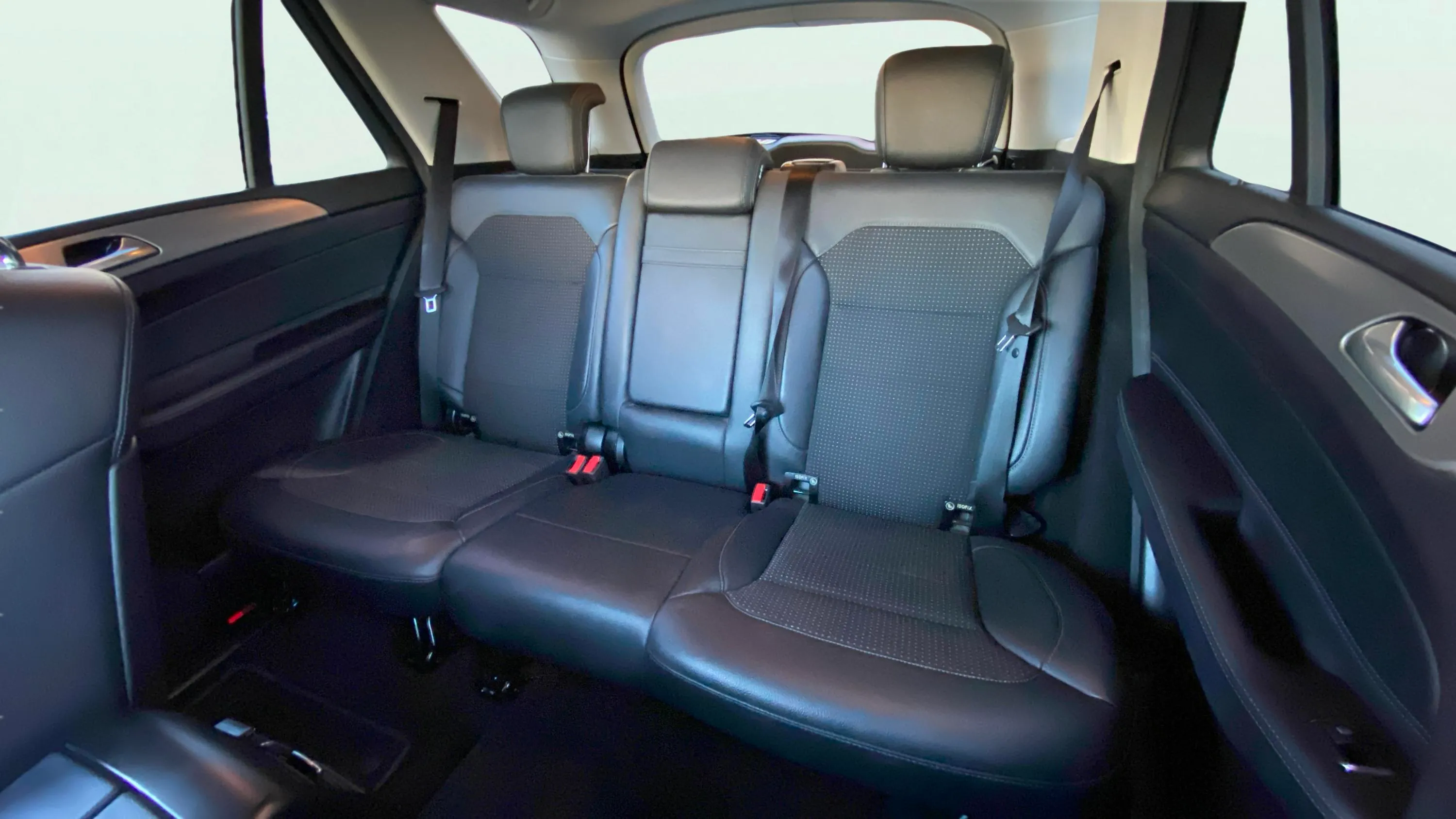 Mercedes-Benz GLE 250 d 4MATIC - foto 13