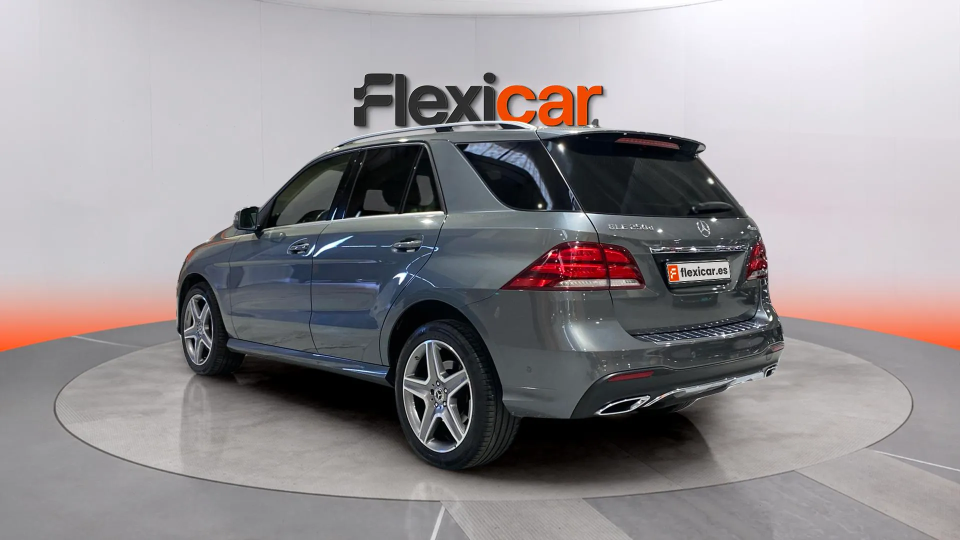 Mercedes-Benz GLE 250 d 4MATIC - foto 6