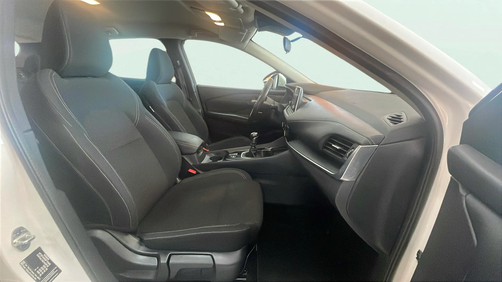Nissan Qashqai DIG-T mHEV 4x2 Acenta - foto 13