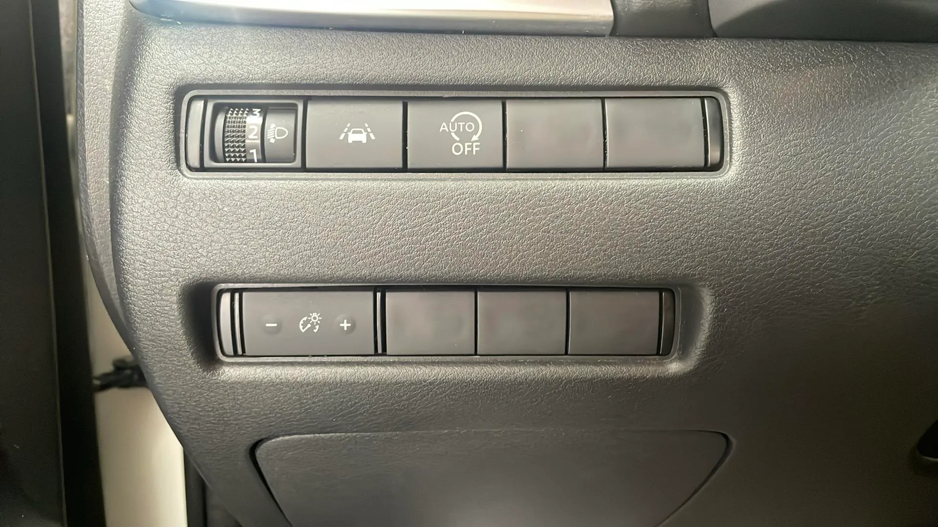 Nissan Qashqai DIG-T mHEV 4x2 Acenta - foto 32
