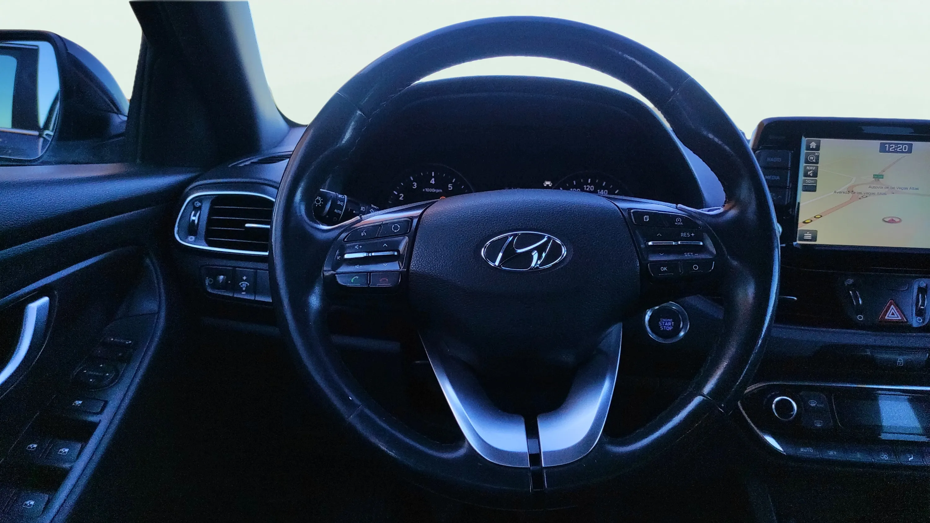 Hyundai i30 1.0 T-GDi Essence - foto 10