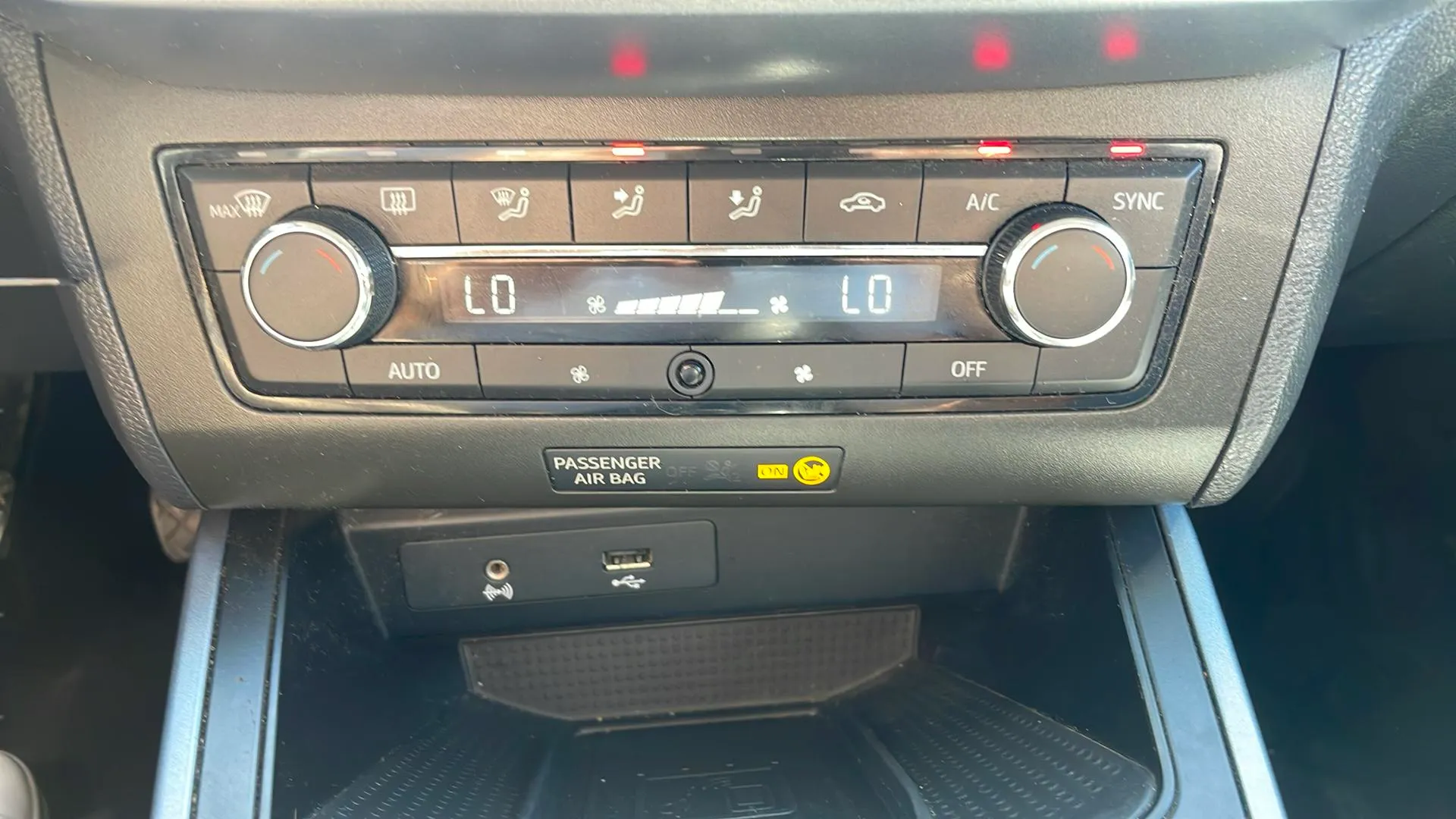SEAT Arona 1.0 TSI Style Ecomotive - foto 24