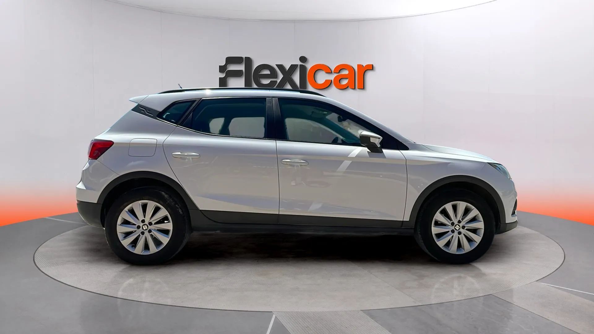 SEAT Arona 1.0 TSI Style Ecomotive - foto 8
