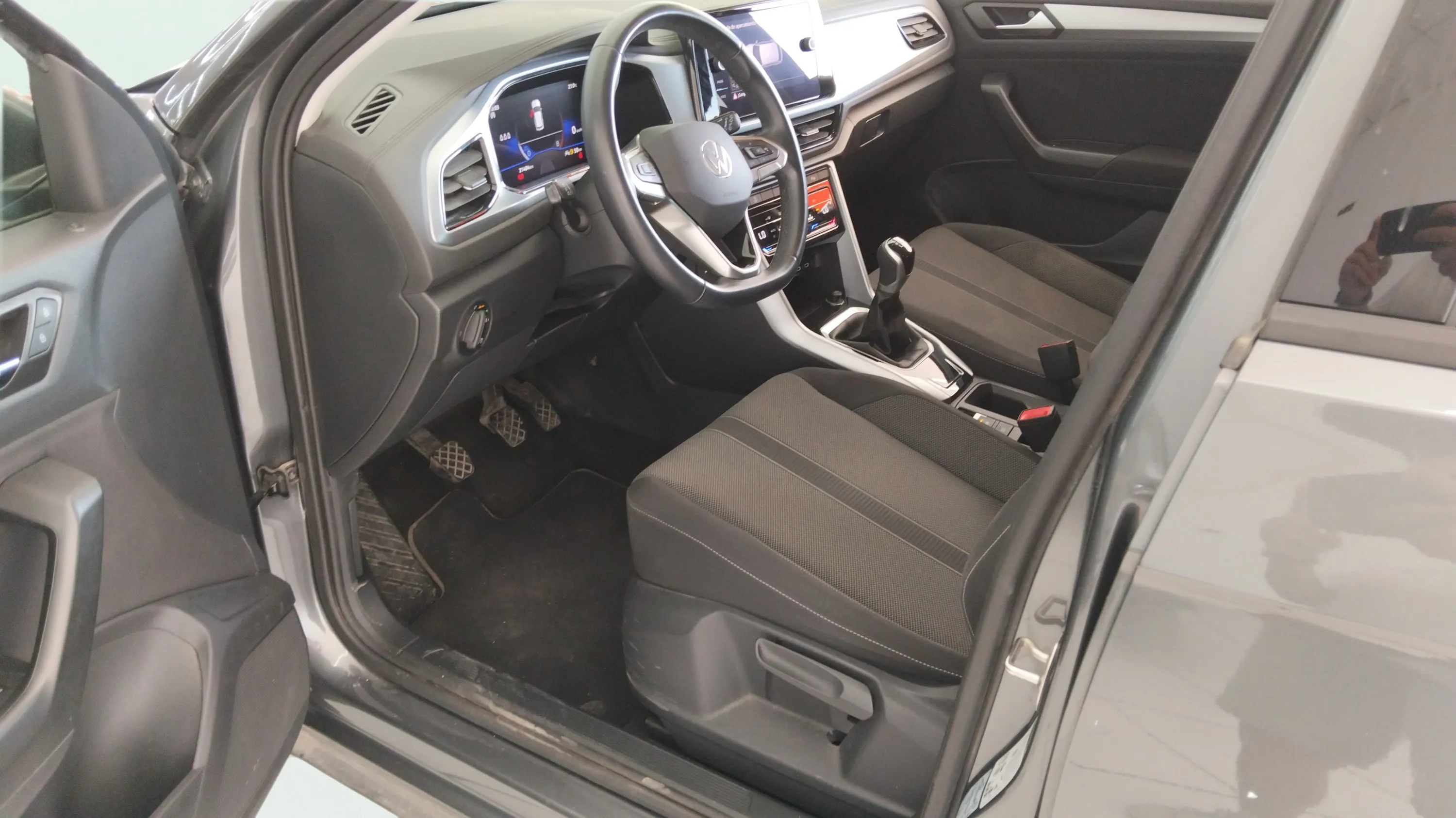 Volkswagen T-Roc Advance 1.0 TSI - foto 10