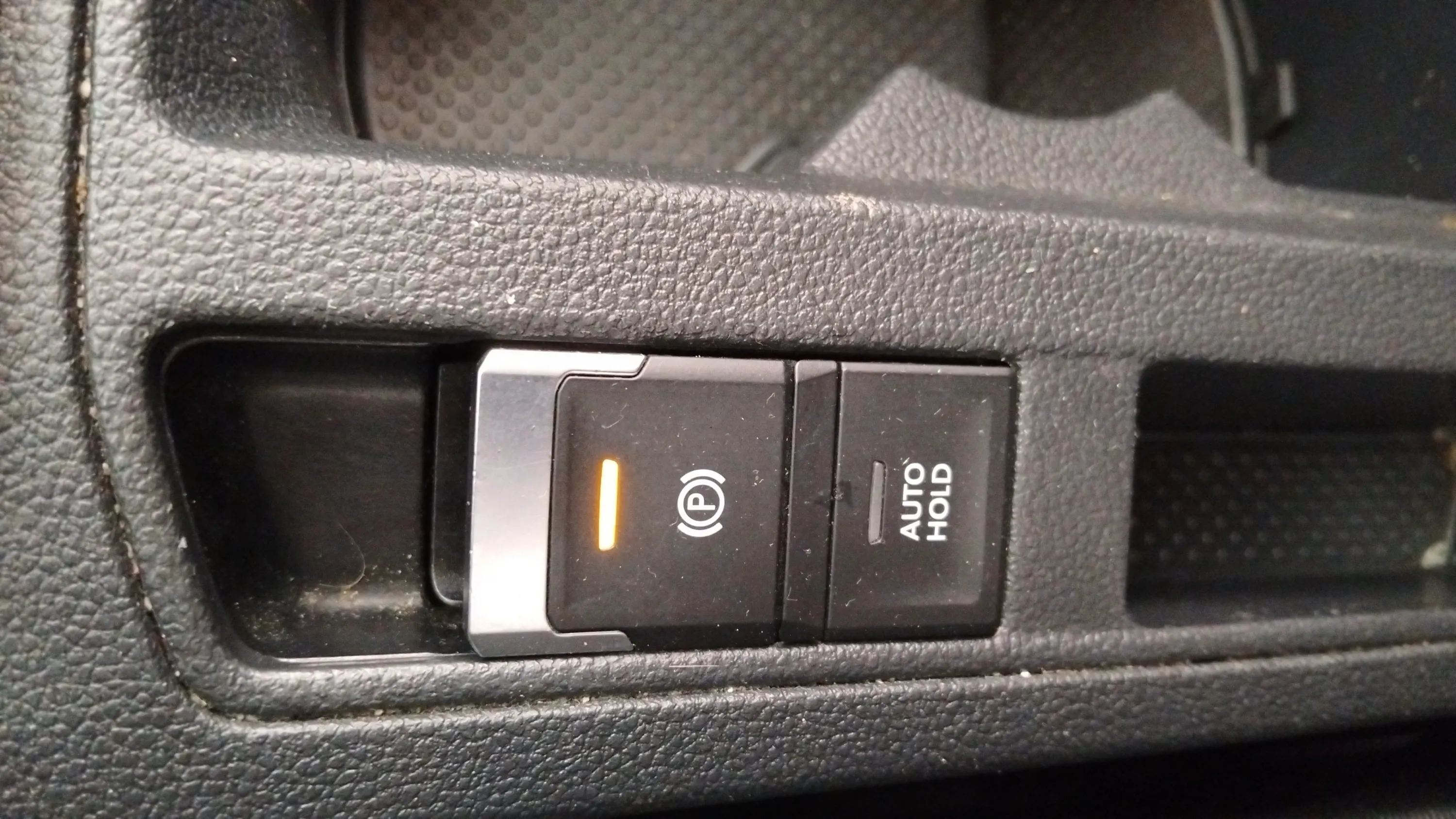 Volkswagen T-Roc Advance 1.0 TSI - foto 24