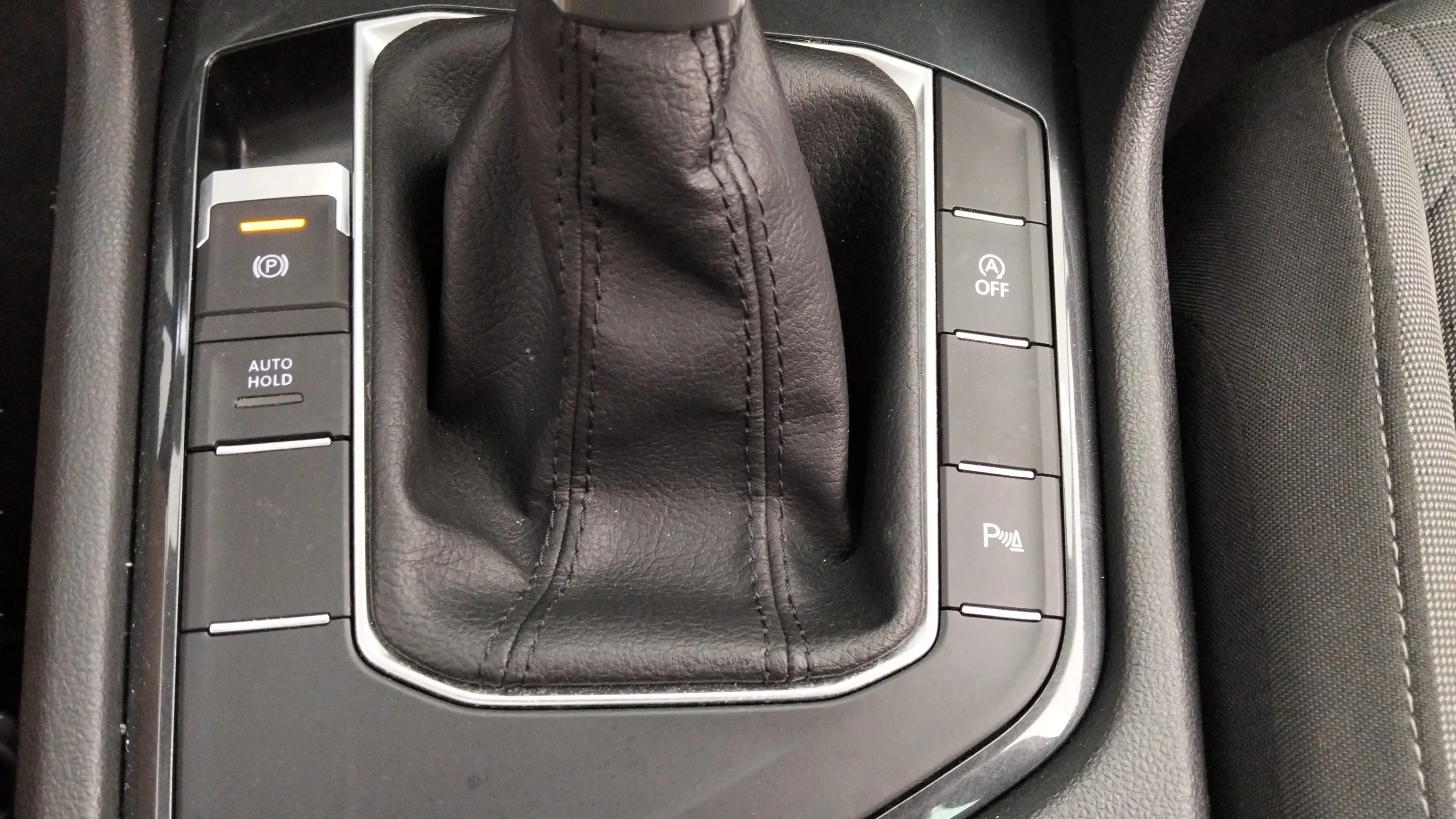 Volkswagen Tiguan Life 1.5 TSI DSG - foto 25