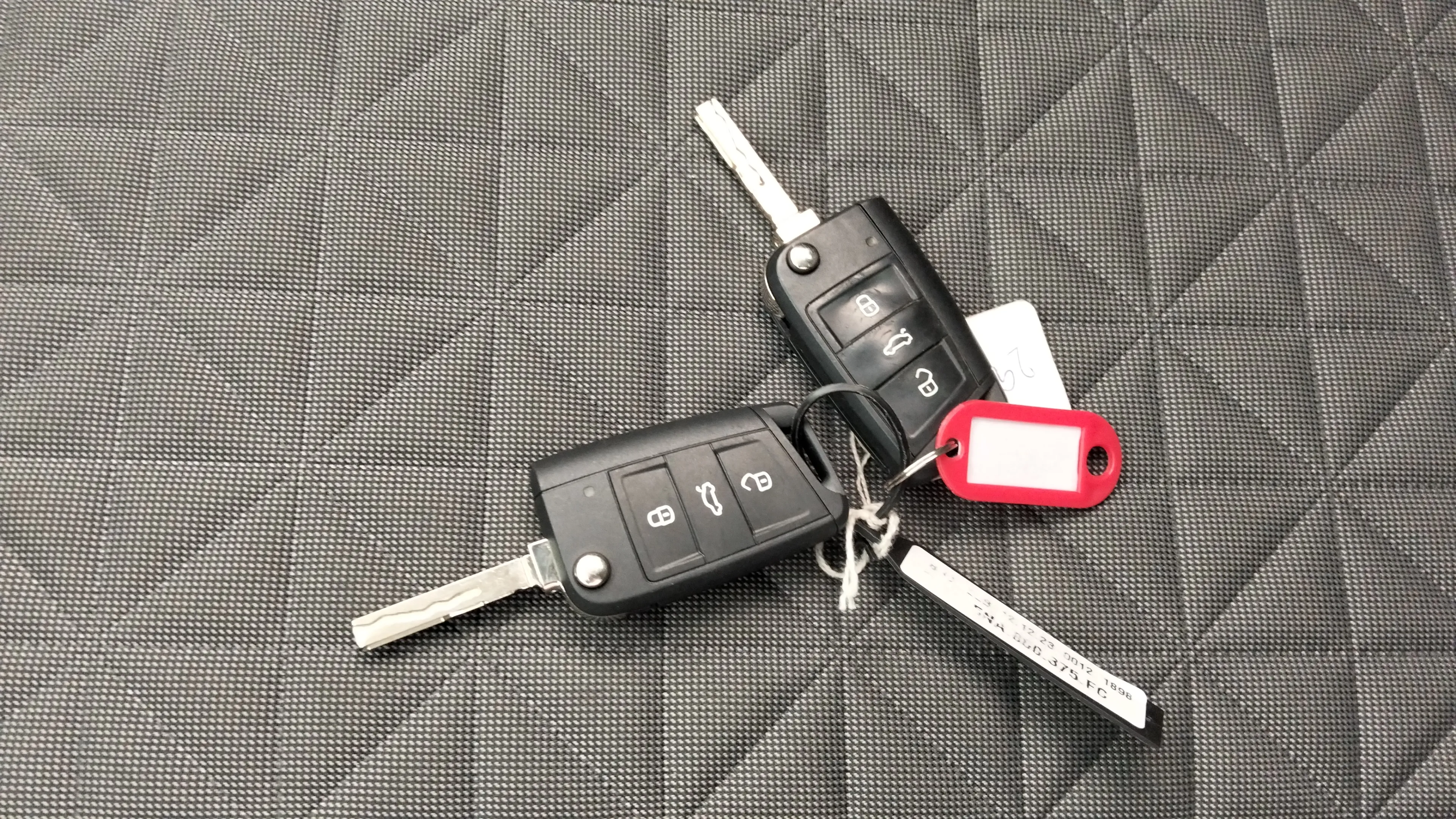 Volkswagen Tiguan Life 1.5 TSI DSG - foto 17