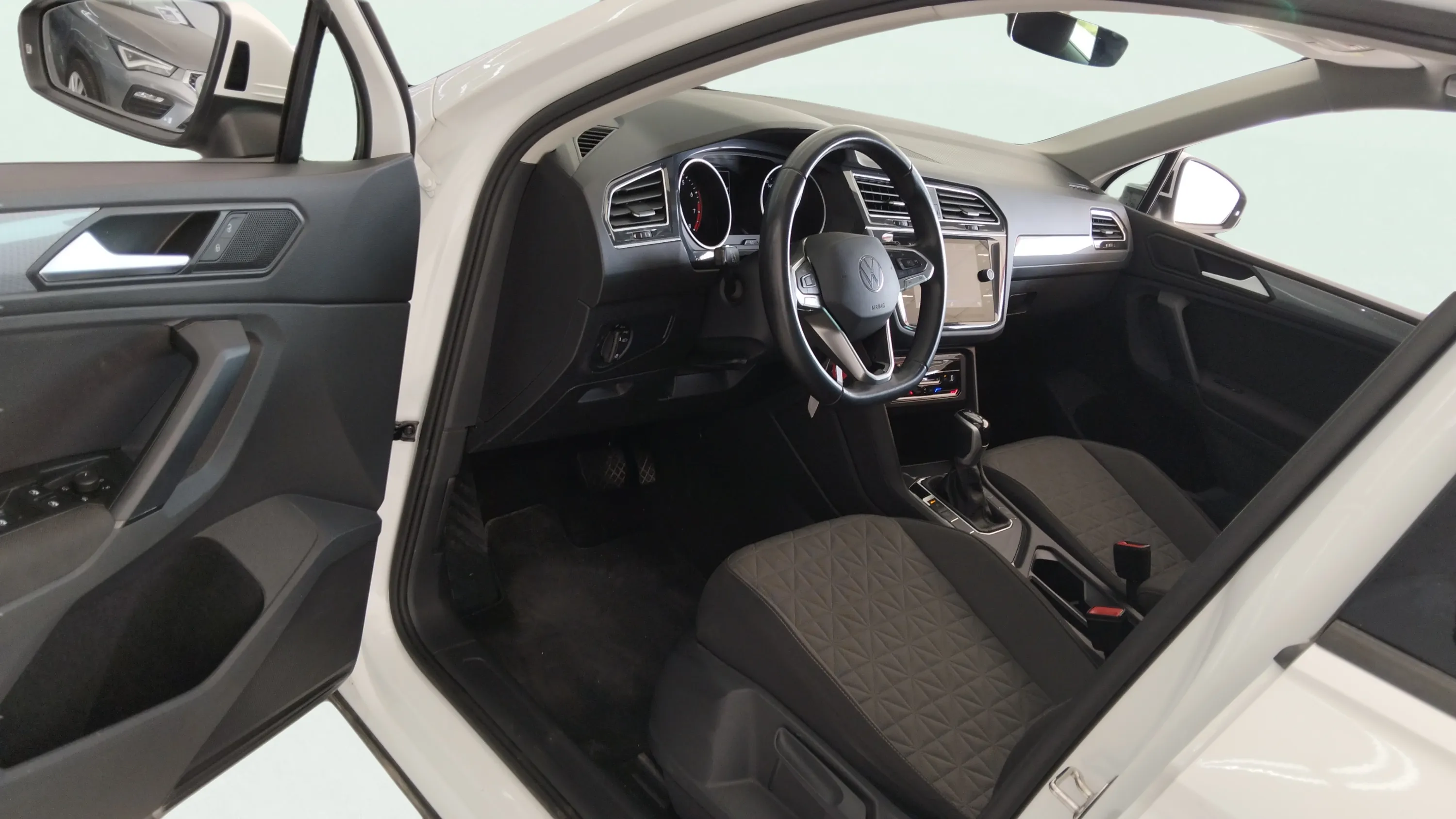 Volkswagen Tiguan Life 1.5 TSI DSG - foto 10