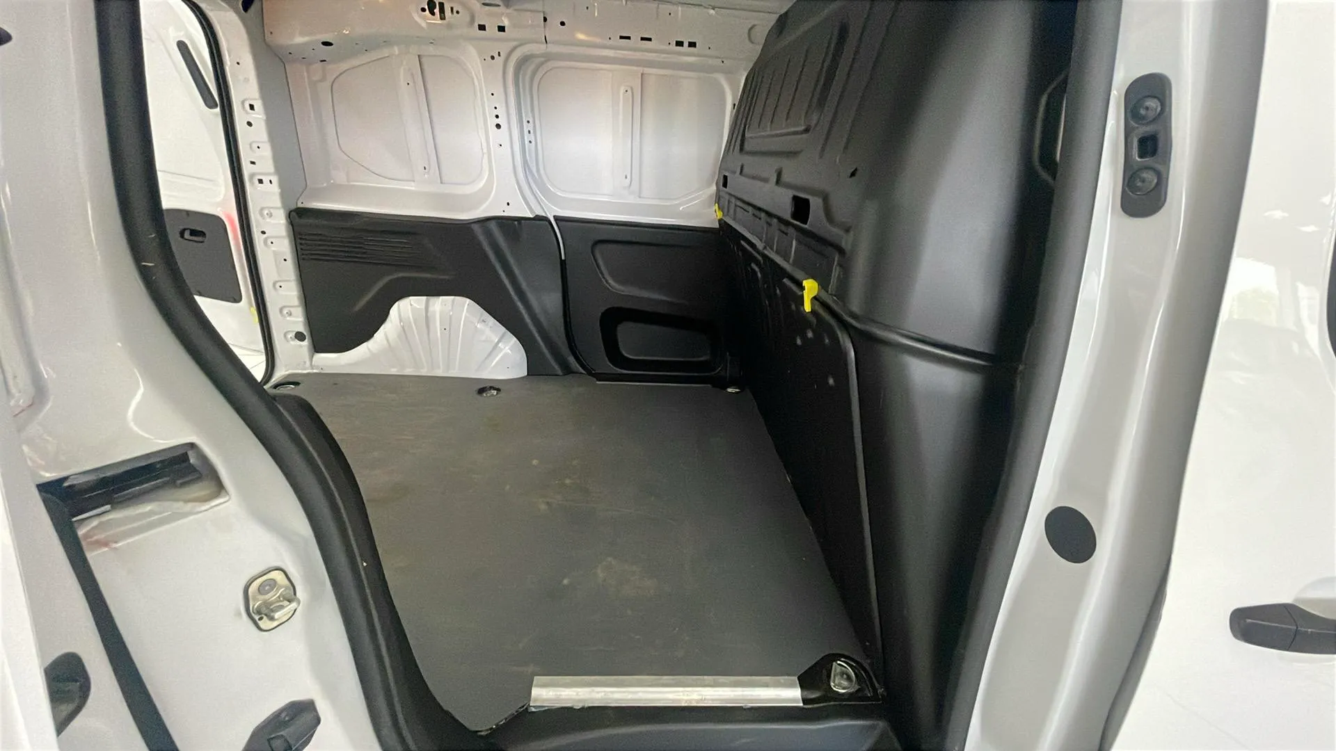 Opel Combo 1.5 TD Edition L - foto 12