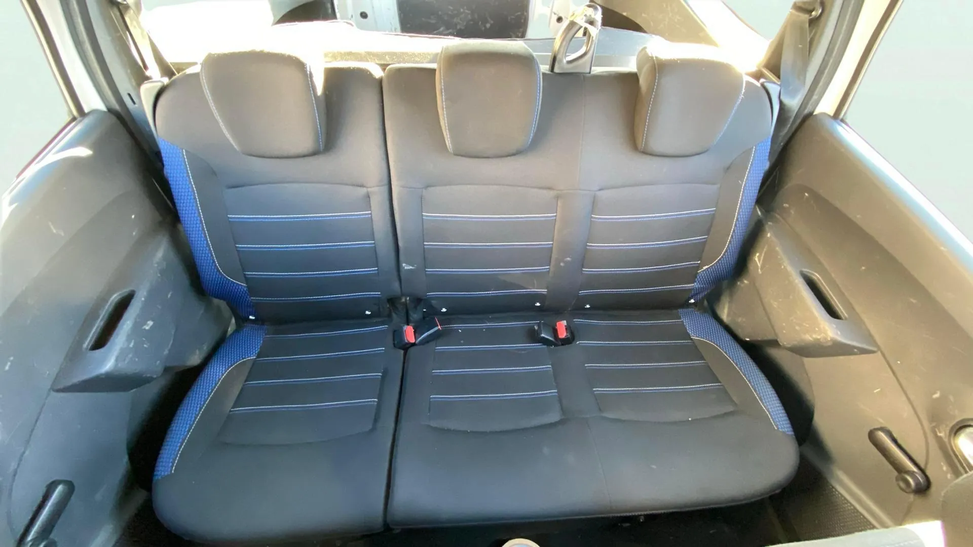 Dacia Lodgy Comfort Blue dCi 5 plazas 18 - foto 21