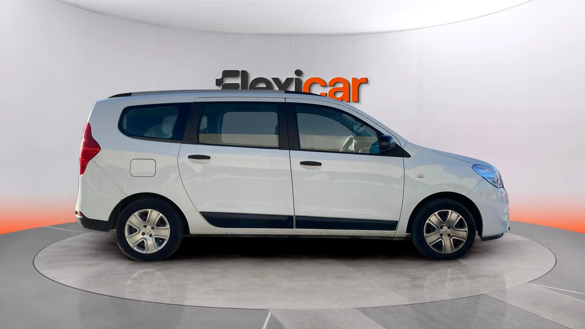 Dacia Lodgy Comfort Blue dCi 5 plazas 18 - foto 5