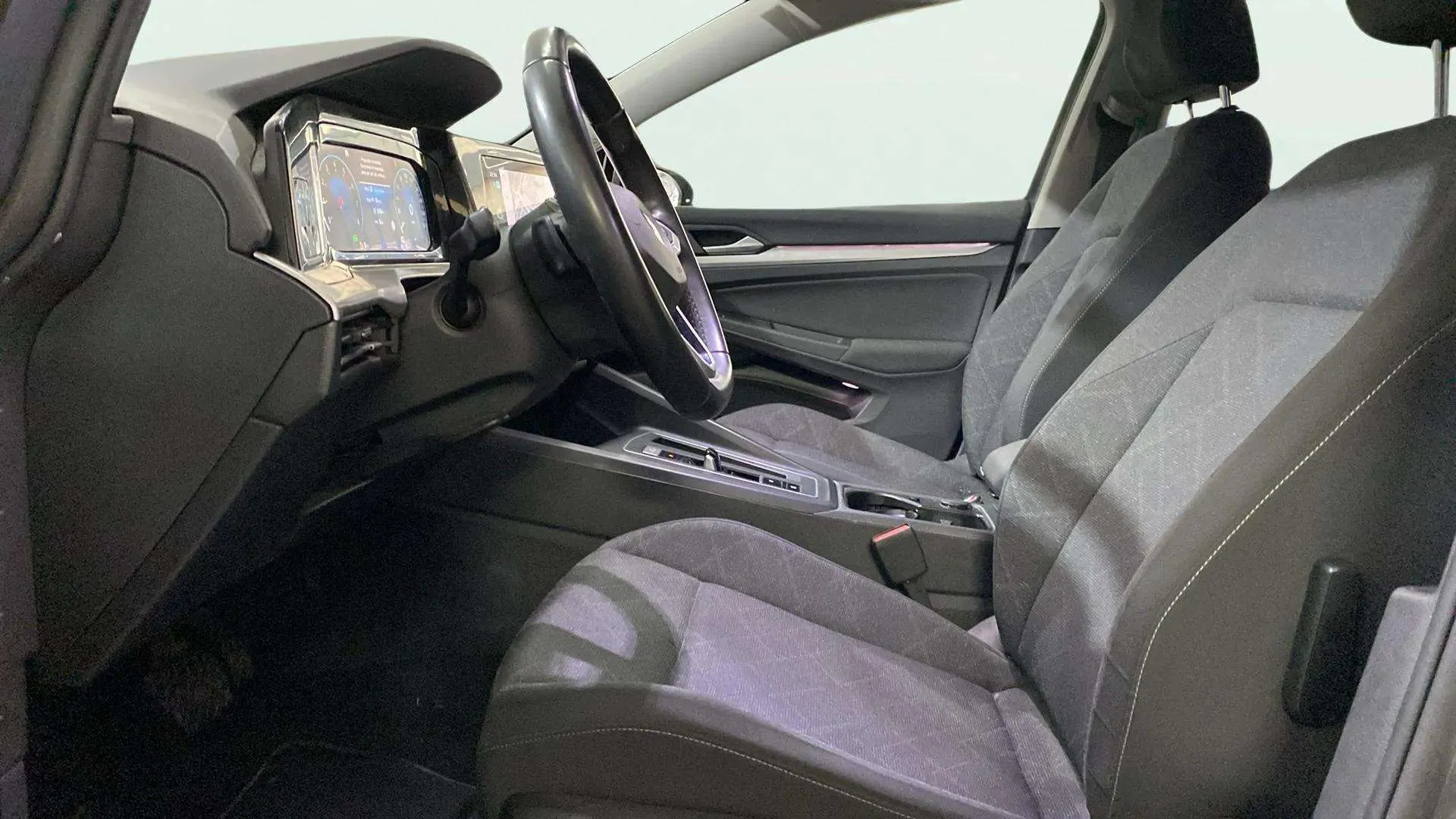 Volkswagen Golf Life 1.5 eTSI DSG Variant - foto 10