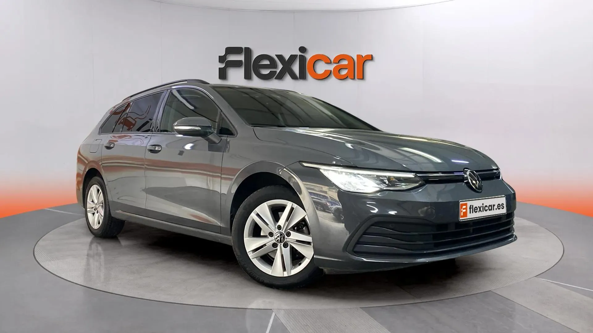 Volkswagen Golf Life 1.5 eTSI DSG Variant