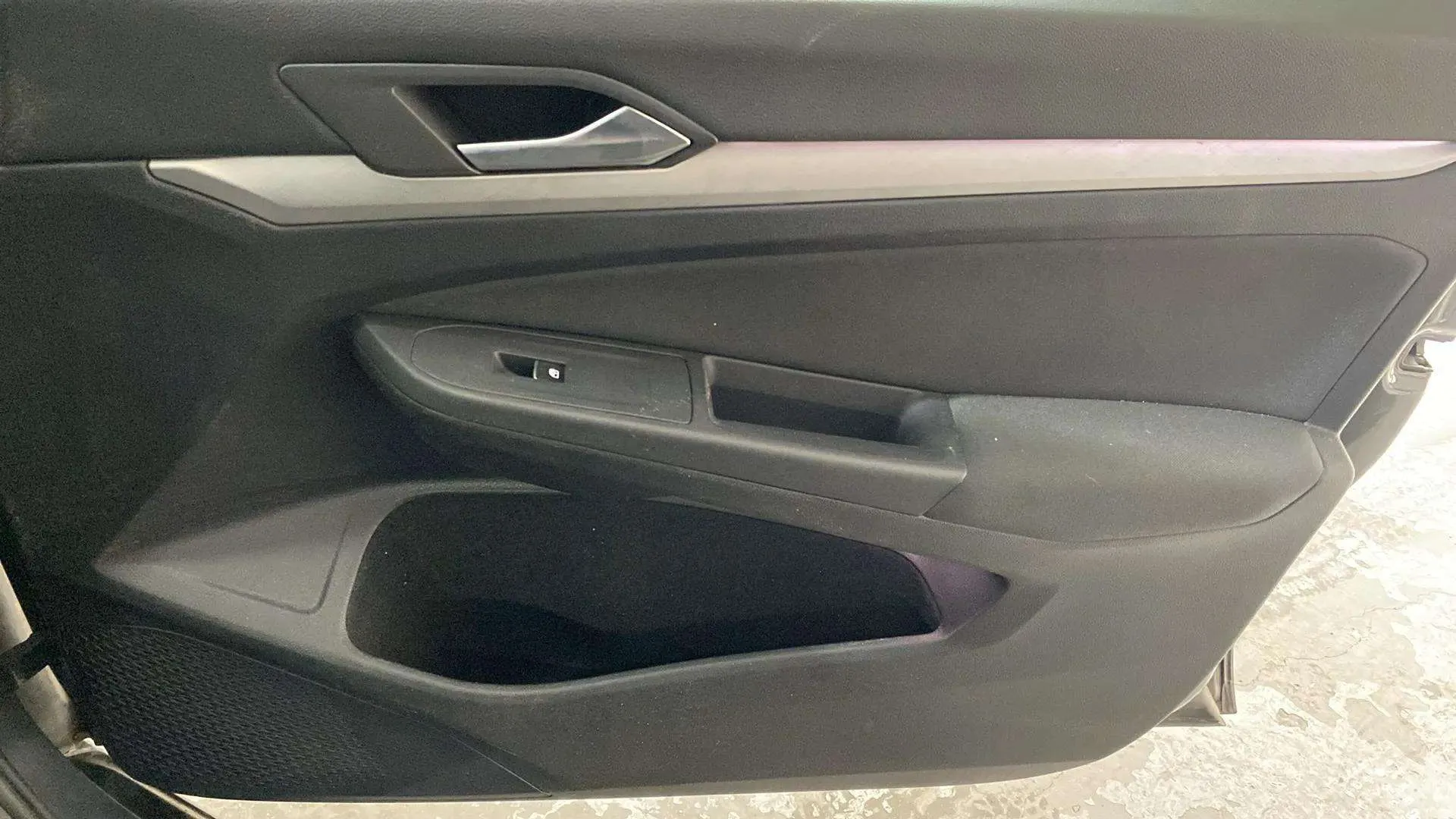 Volkswagen Golf Life 1.5 eTSI DSG Variant - foto 22