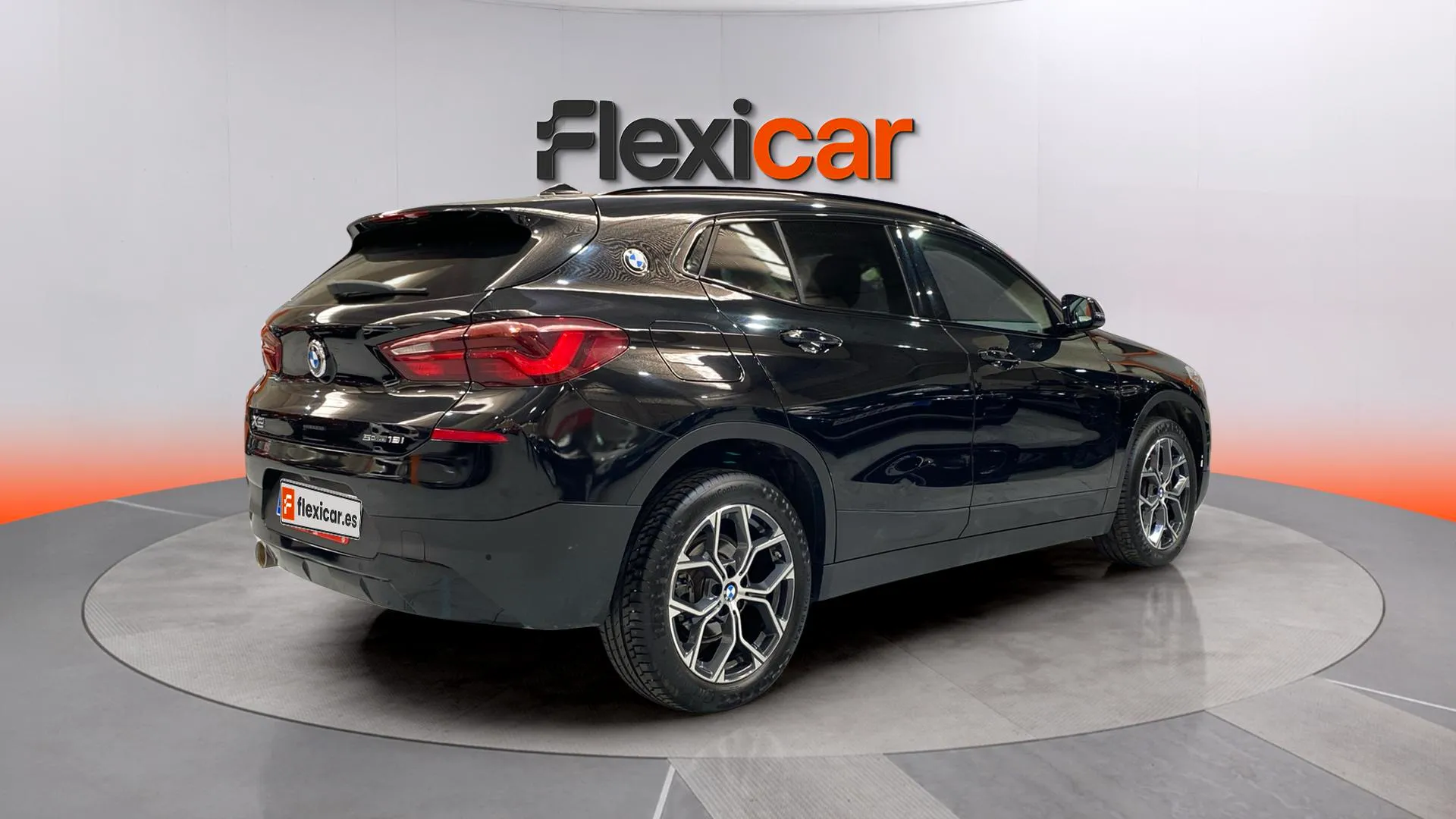 BMW X2 sDrive18i - foto 8