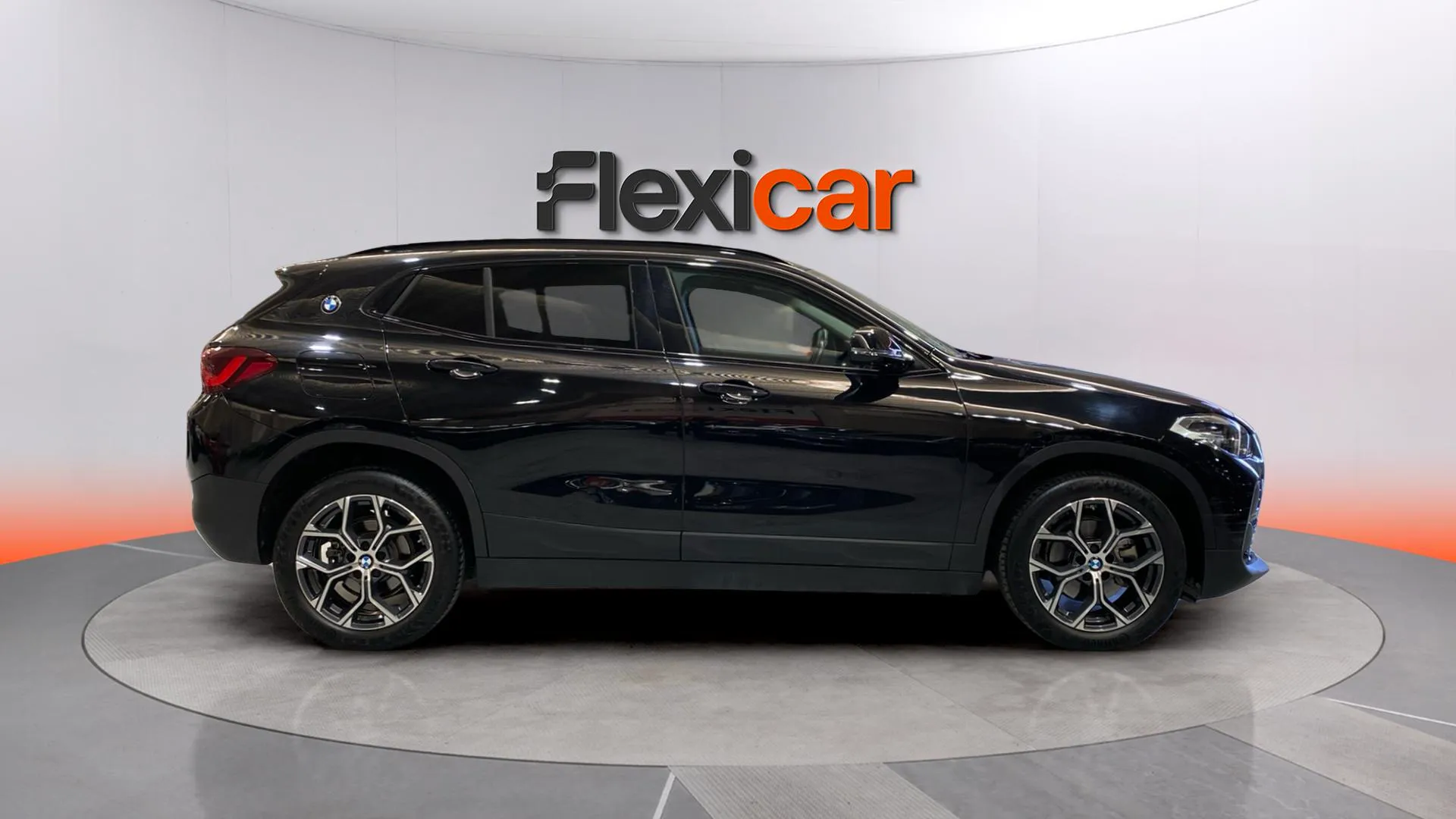 BMW X2 sDrive18i - foto 5