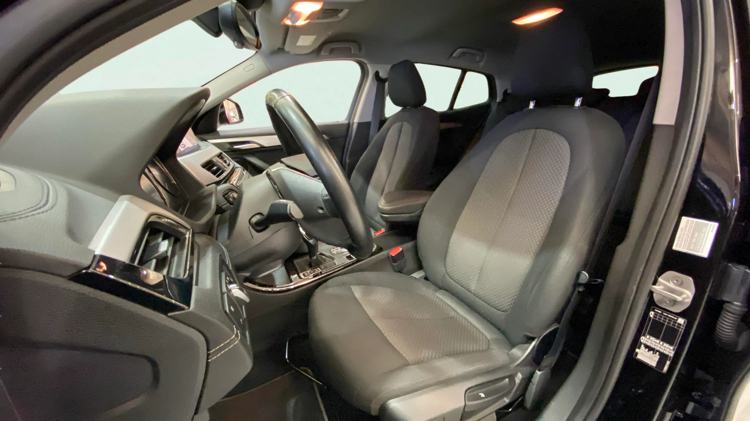 BMW X2 sDrive18i - foto 11