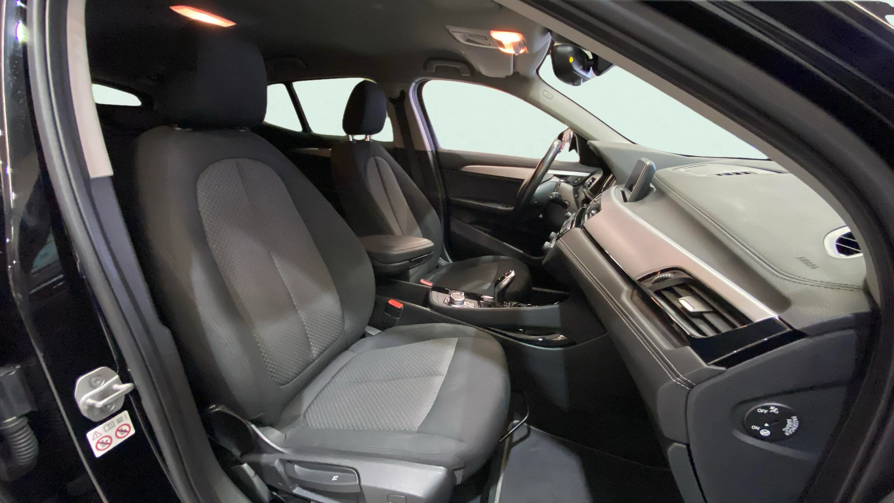 BMW X2 sDrive18i - foto 12