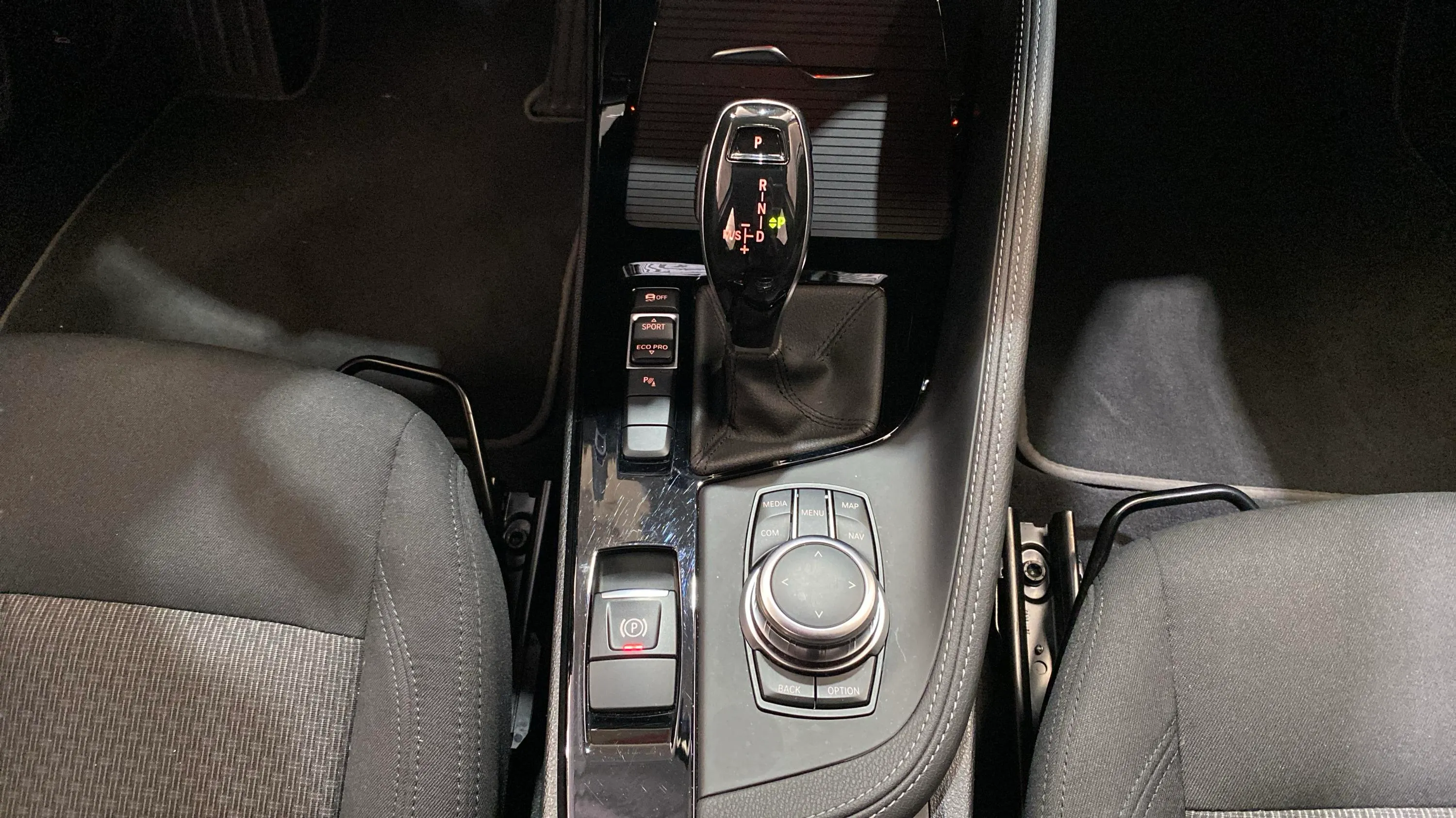 BMW X2 sDrive18i - foto 29