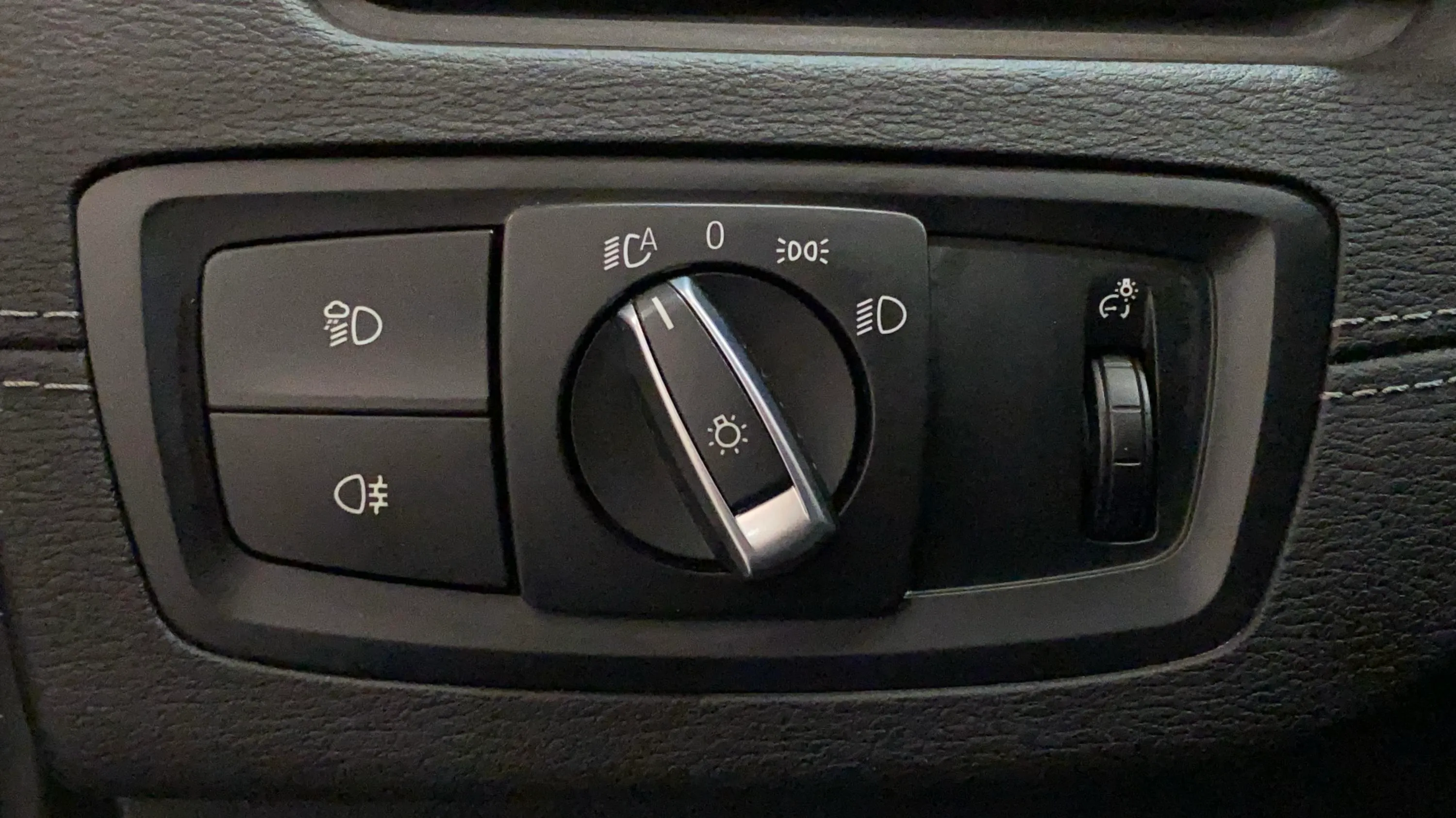 BMW X2 sDrive18i - foto 18