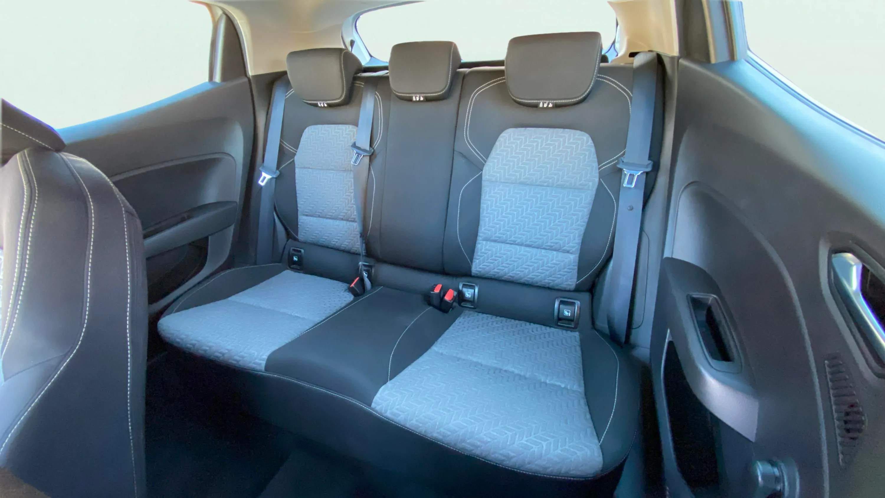 Renault Clio Serie limitada Limited TCe - foto 12