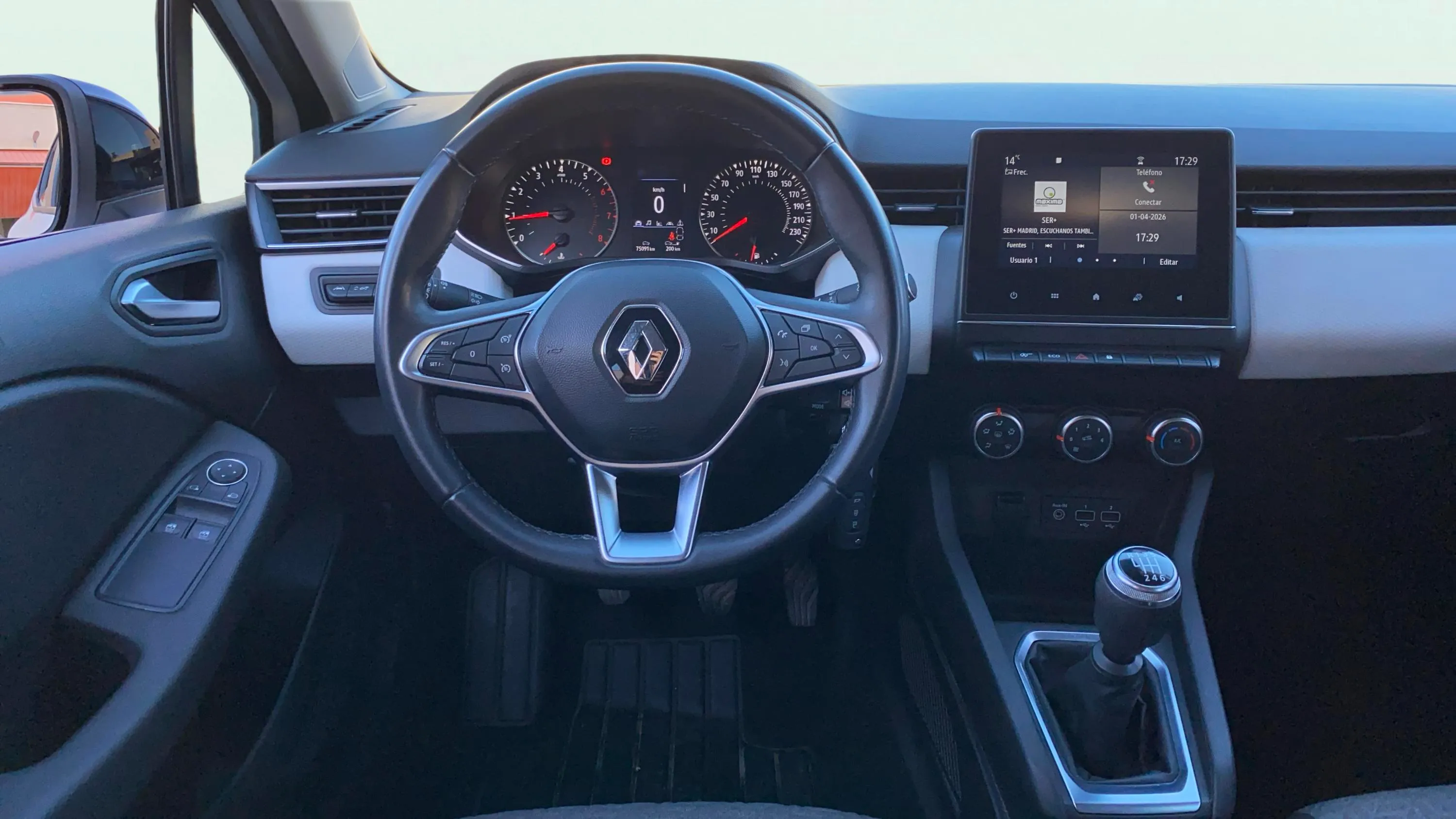 Renault Clio Serie limitada Limited TCe - foto 15