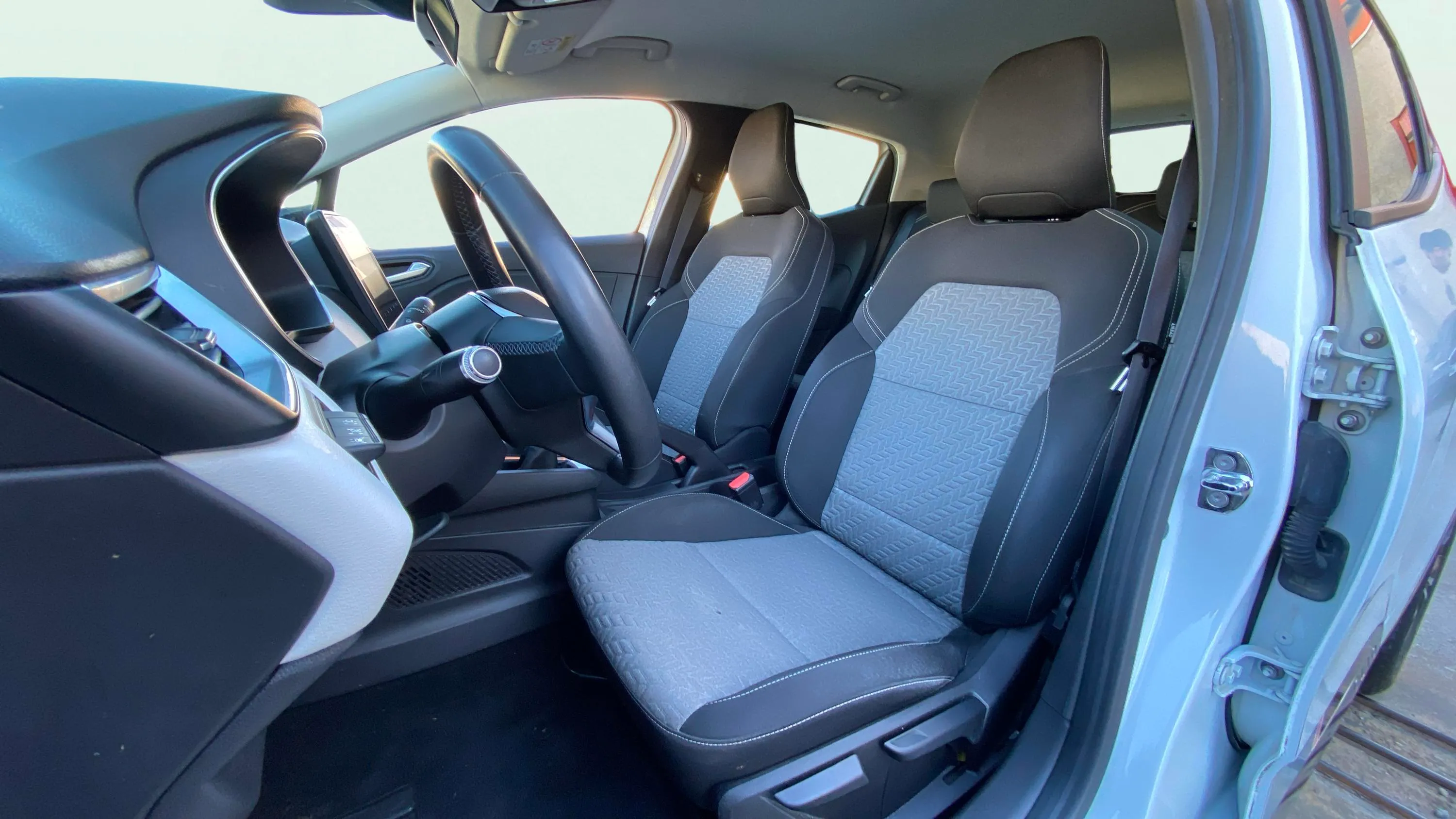 Renault Clio Serie limitada Limited TCe - foto 10