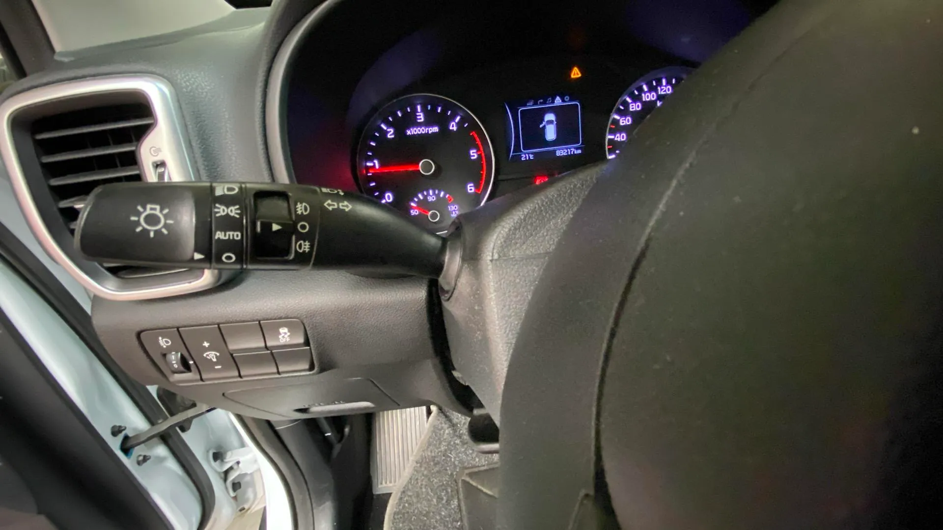 Kia Sportage 1.6 CRDi Drive 4x2 - foto 15