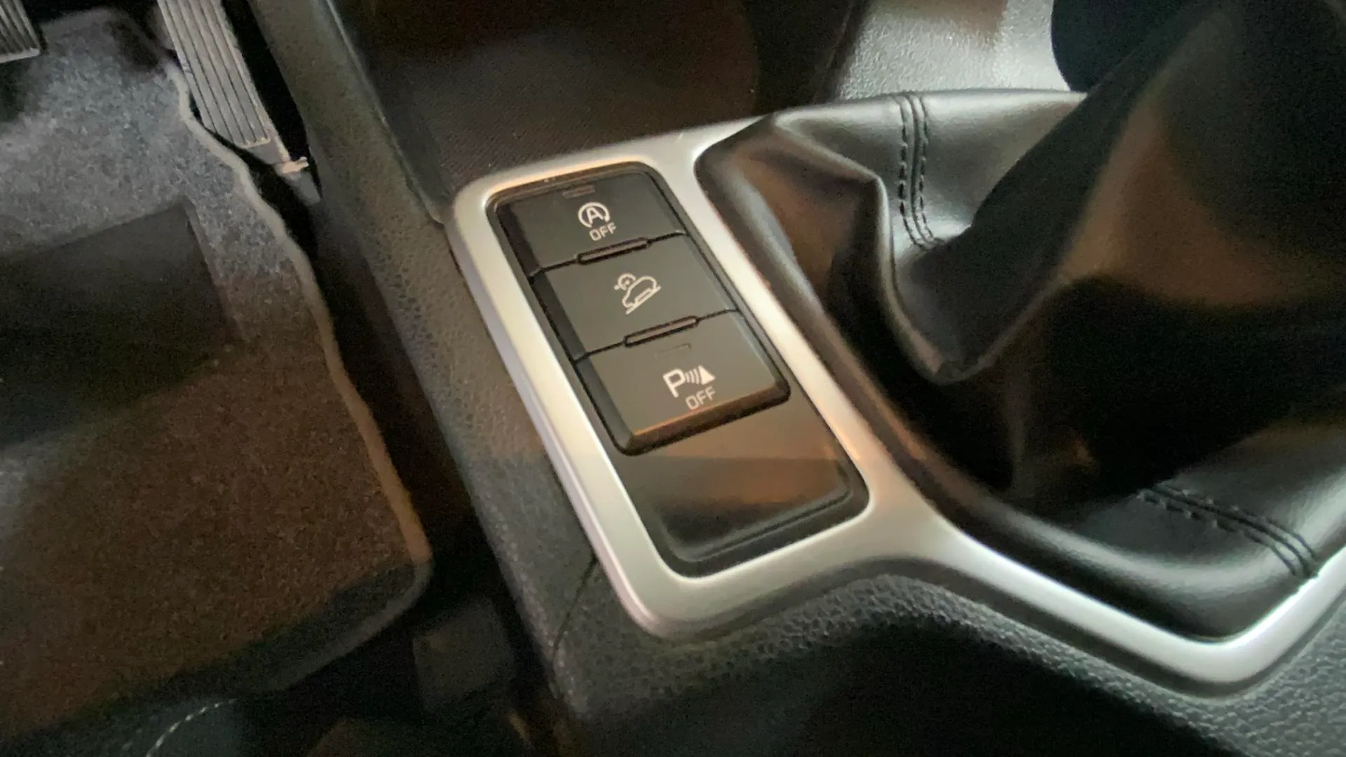 Kia Sportage 1.6 CRDi Drive 4x2 - foto 22