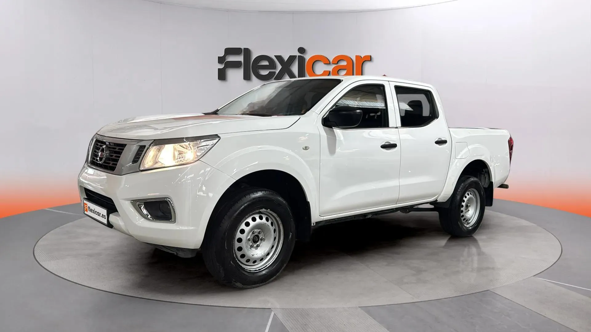 Nissan Navara Diesel Navara 2.3dCi Doble Cabina Visia - foto 3