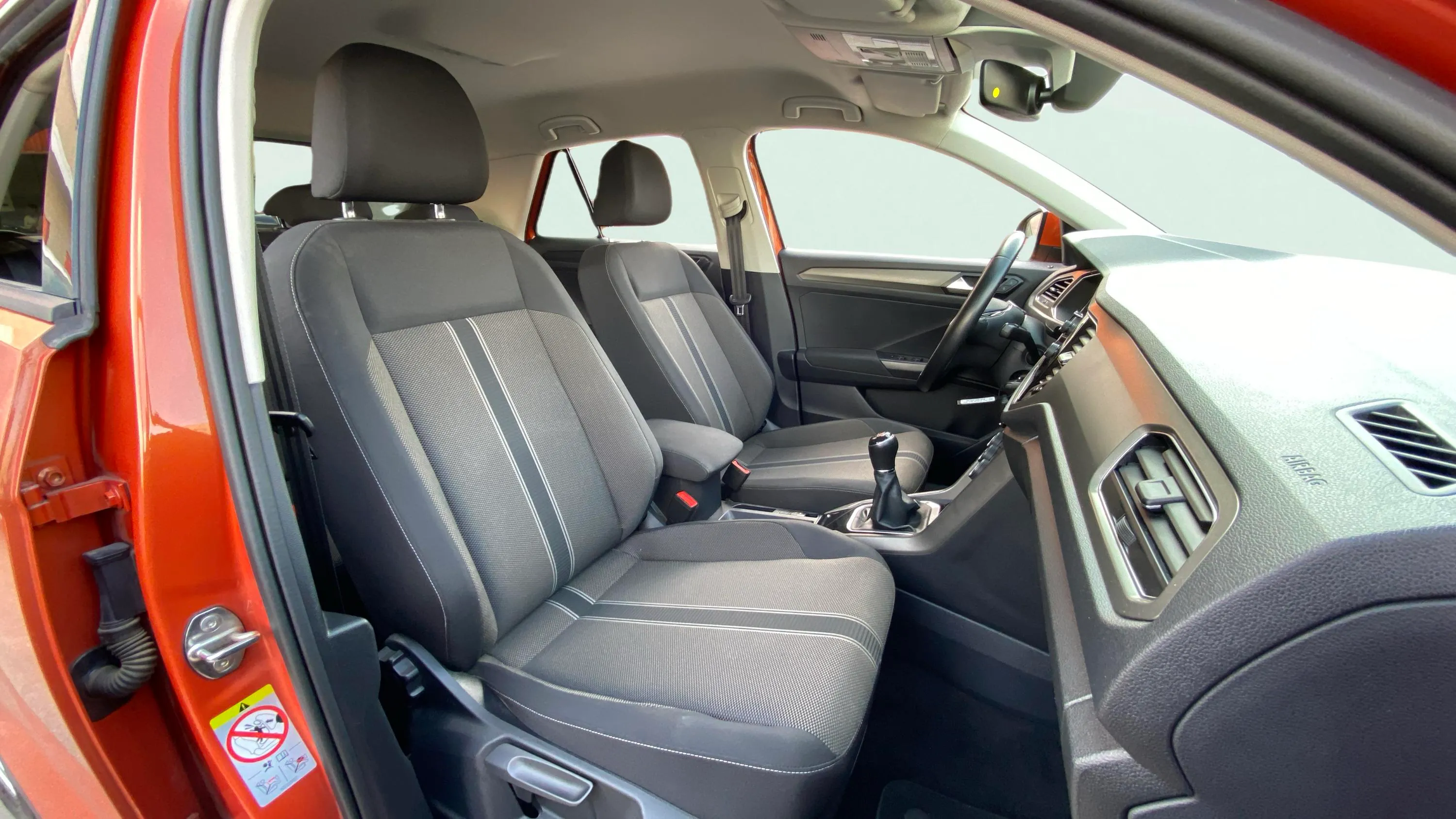 Volkswagen T-Roc Advance 1.6 TDI - foto 11