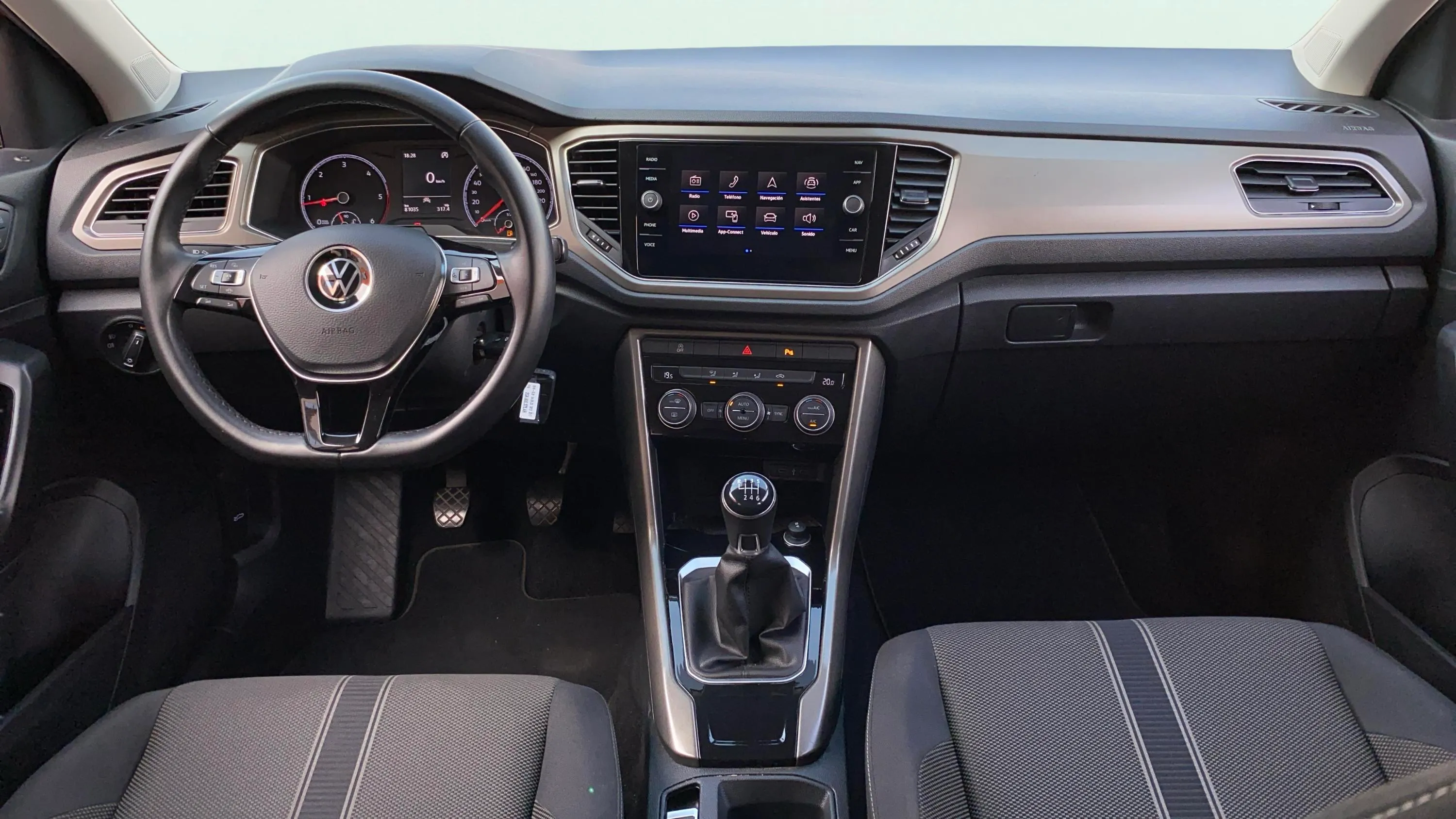 Volkswagen T-Roc Advance 1.6 TDI - foto 14