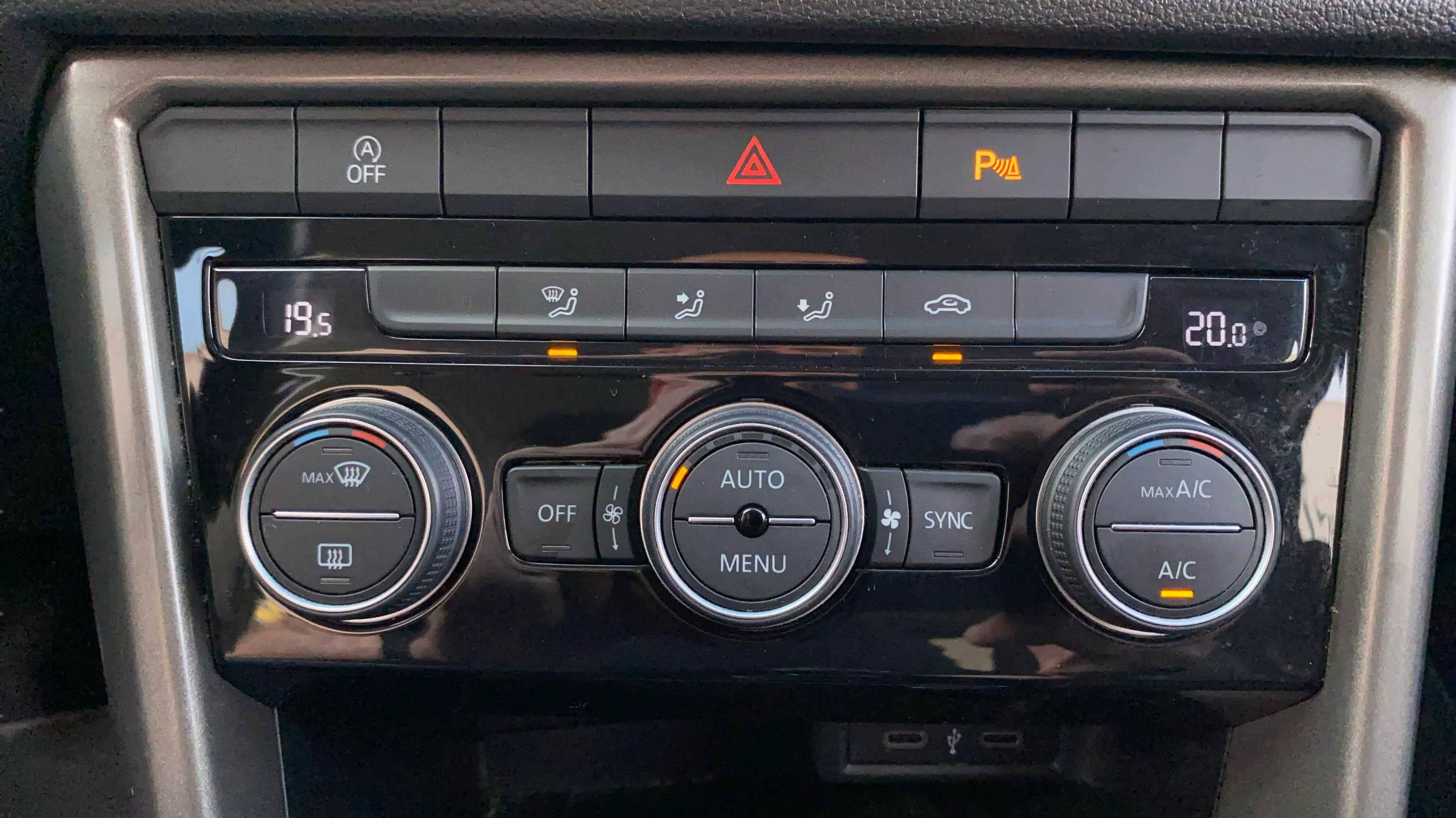 Volkswagen T-Roc Advance 1.6 TDI - foto 28