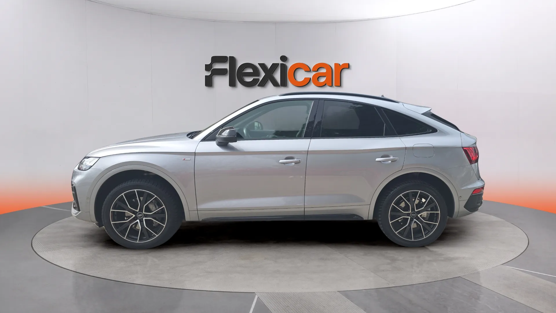 Audi Q5 Black Line 50 TFSI e quattro - foto 5