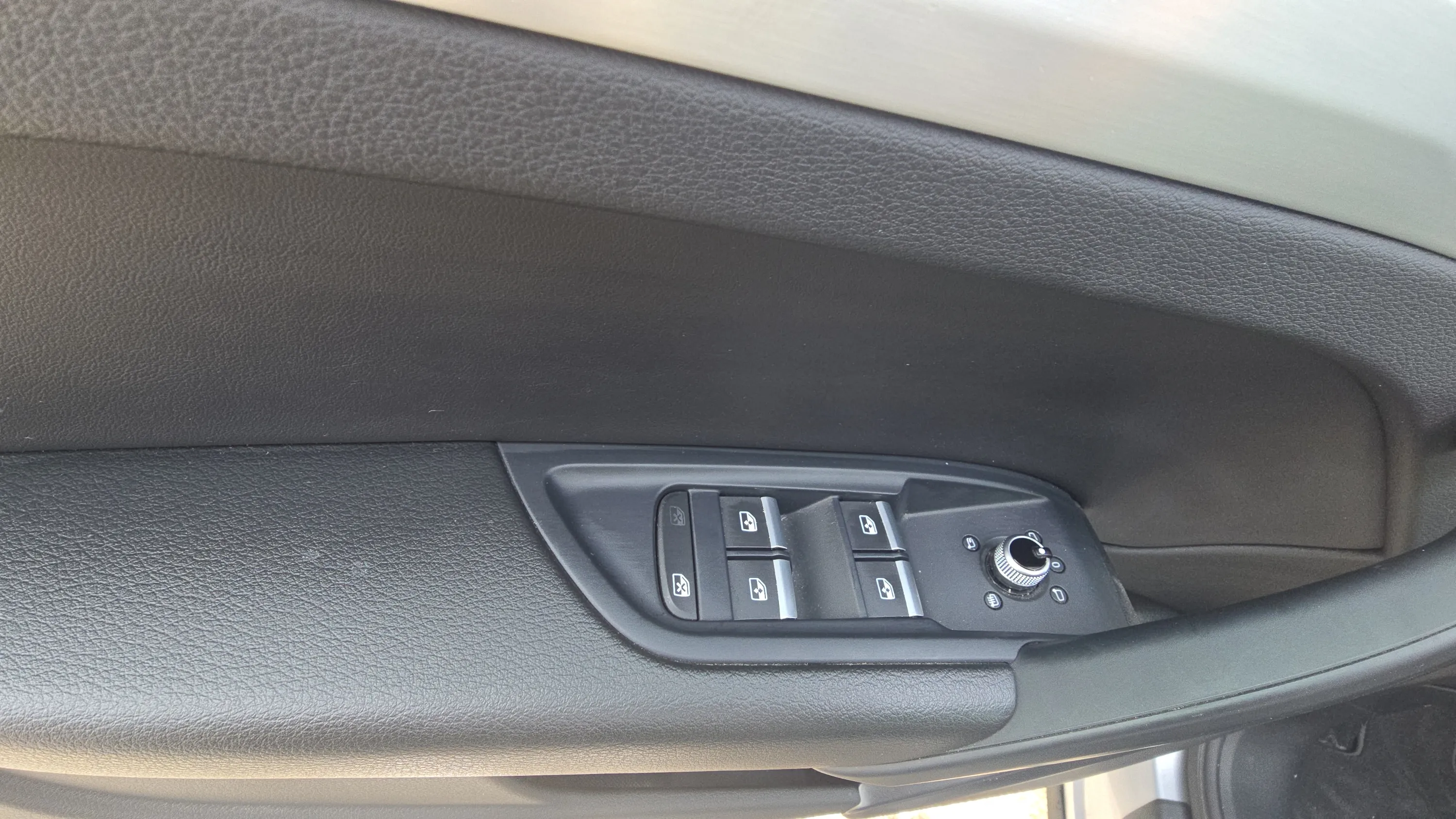 Audi Q5 Black Line 50 TFSI e quattro - foto 25