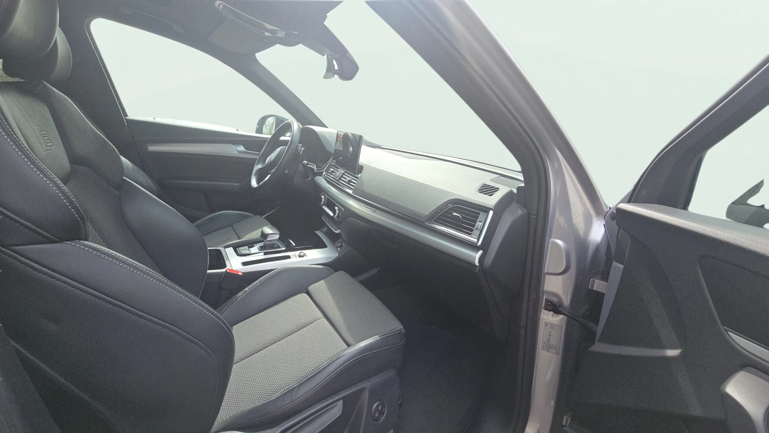 Audi Q5 Black Line 50 TFSI e quattro - foto 10