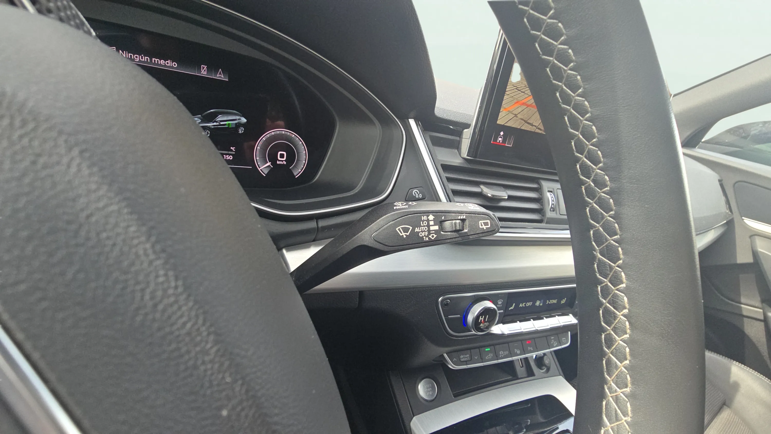 Audi Q5 Black Line 50 TFSI e quattro - foto 19