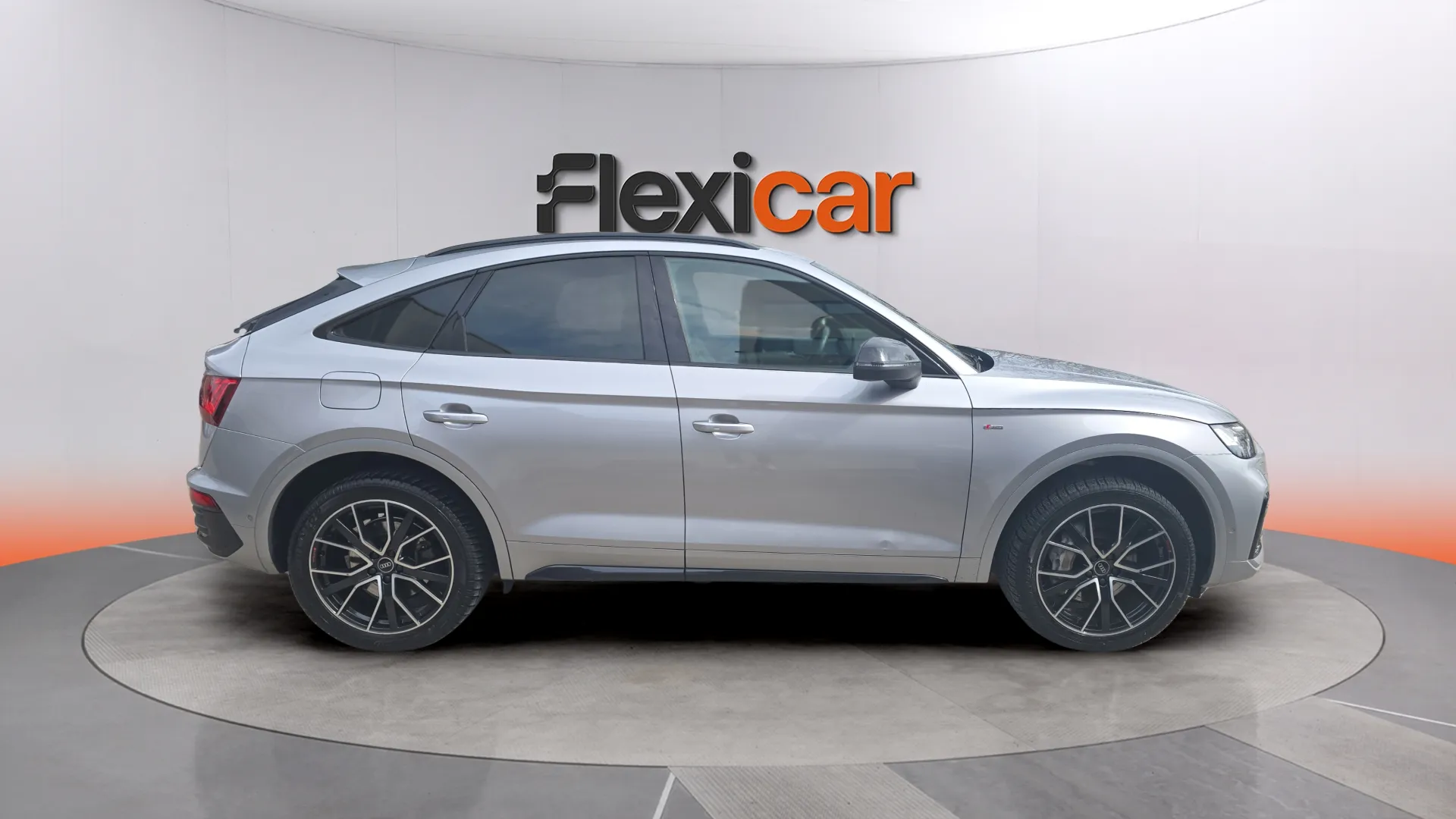 Audi Q5 Black Line 50 TFSI e quattro - foto 3