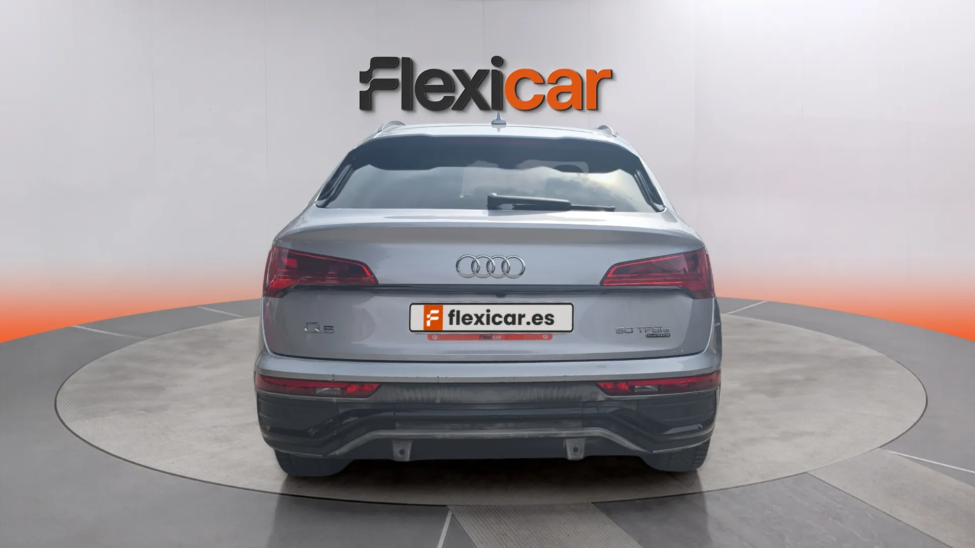 Audi Q5 Black Line 50 TFSI e quattro - foto 4